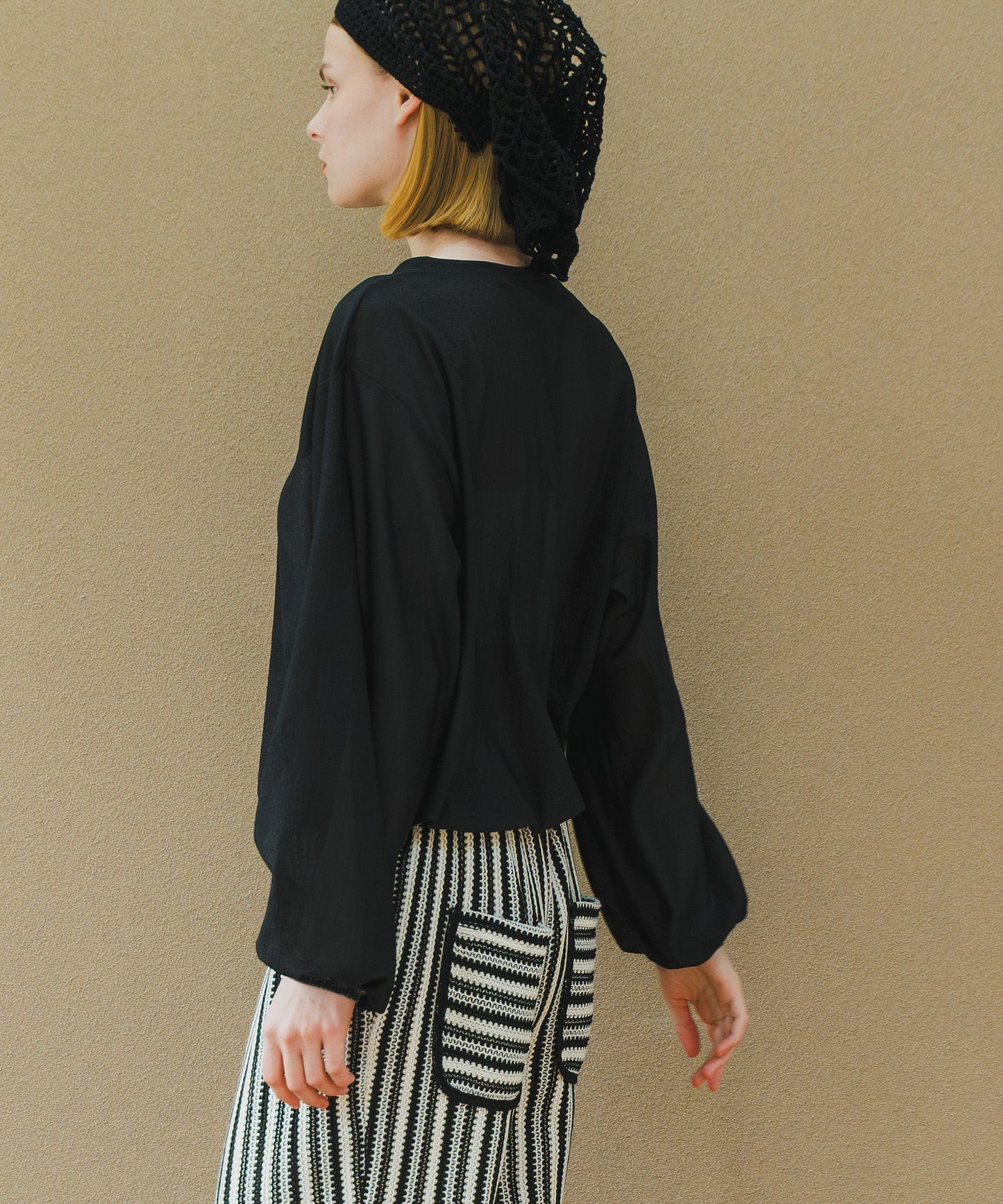 SHEER VOLUME SLEEVES BLOUSE / WHT25HBL4060
