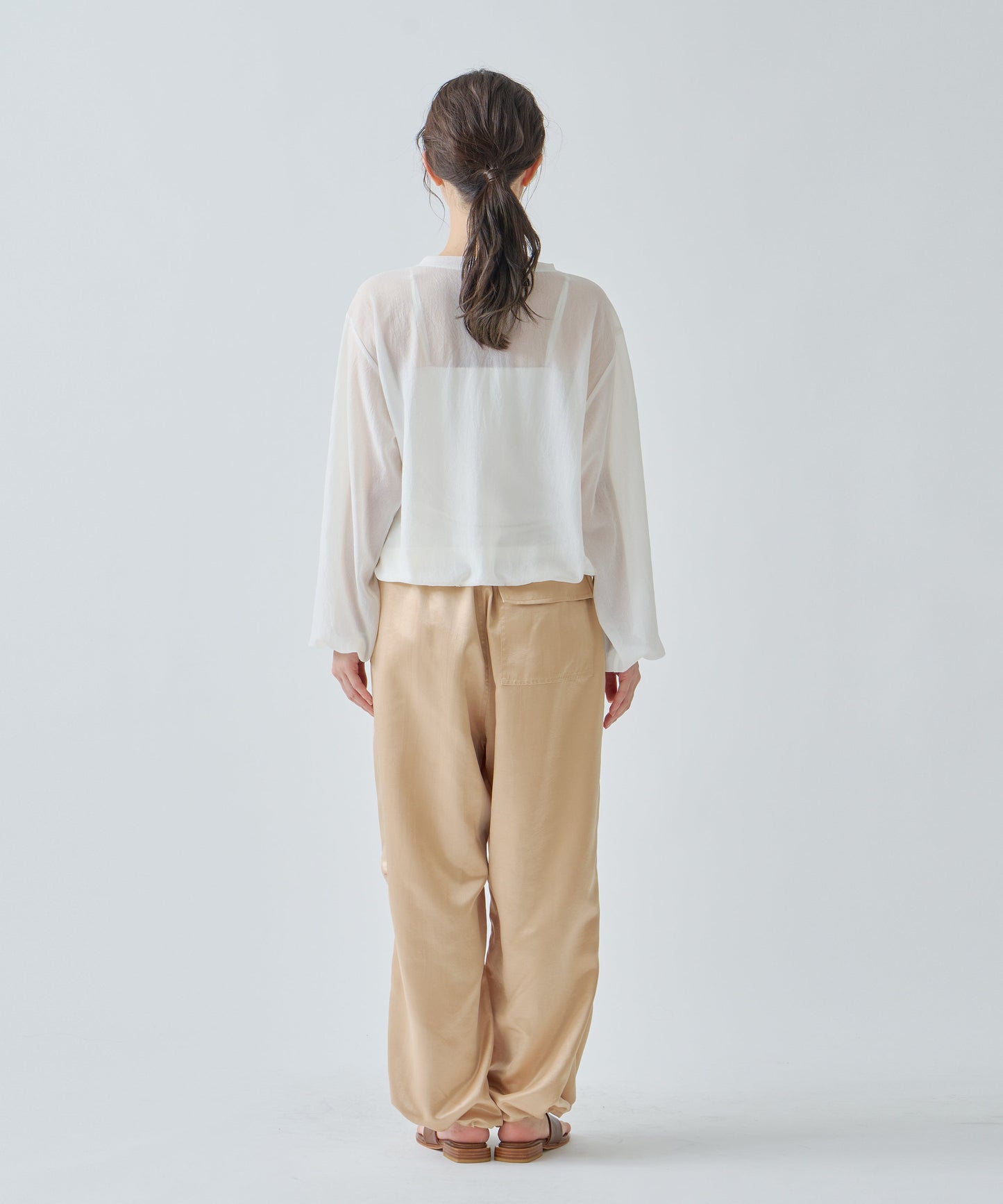 SHEER VOLUME SLEEVES BLOUSE / WHT25HBL4060