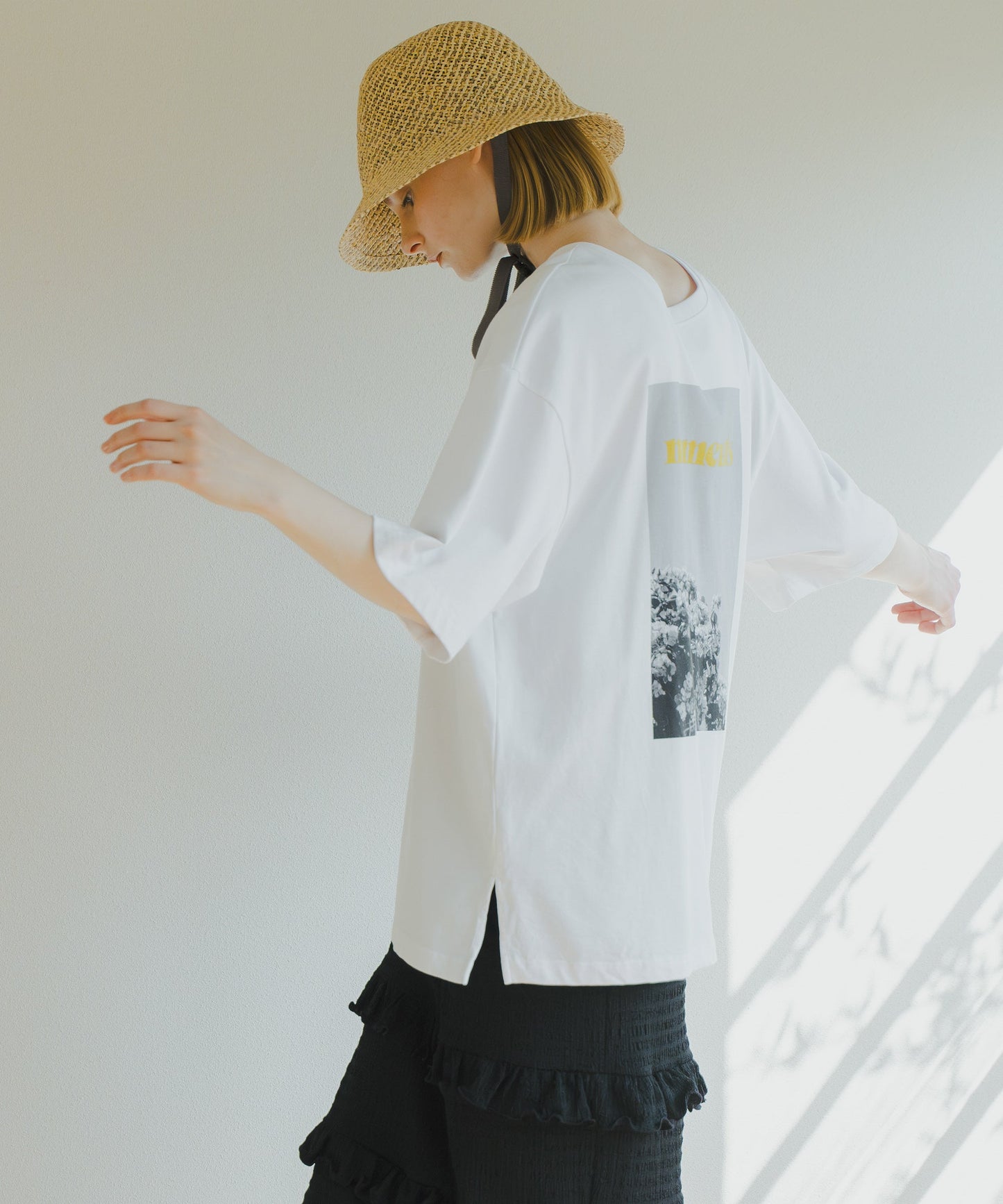 2WAY PRINT TEE MOMENT / WHT25HBL4064