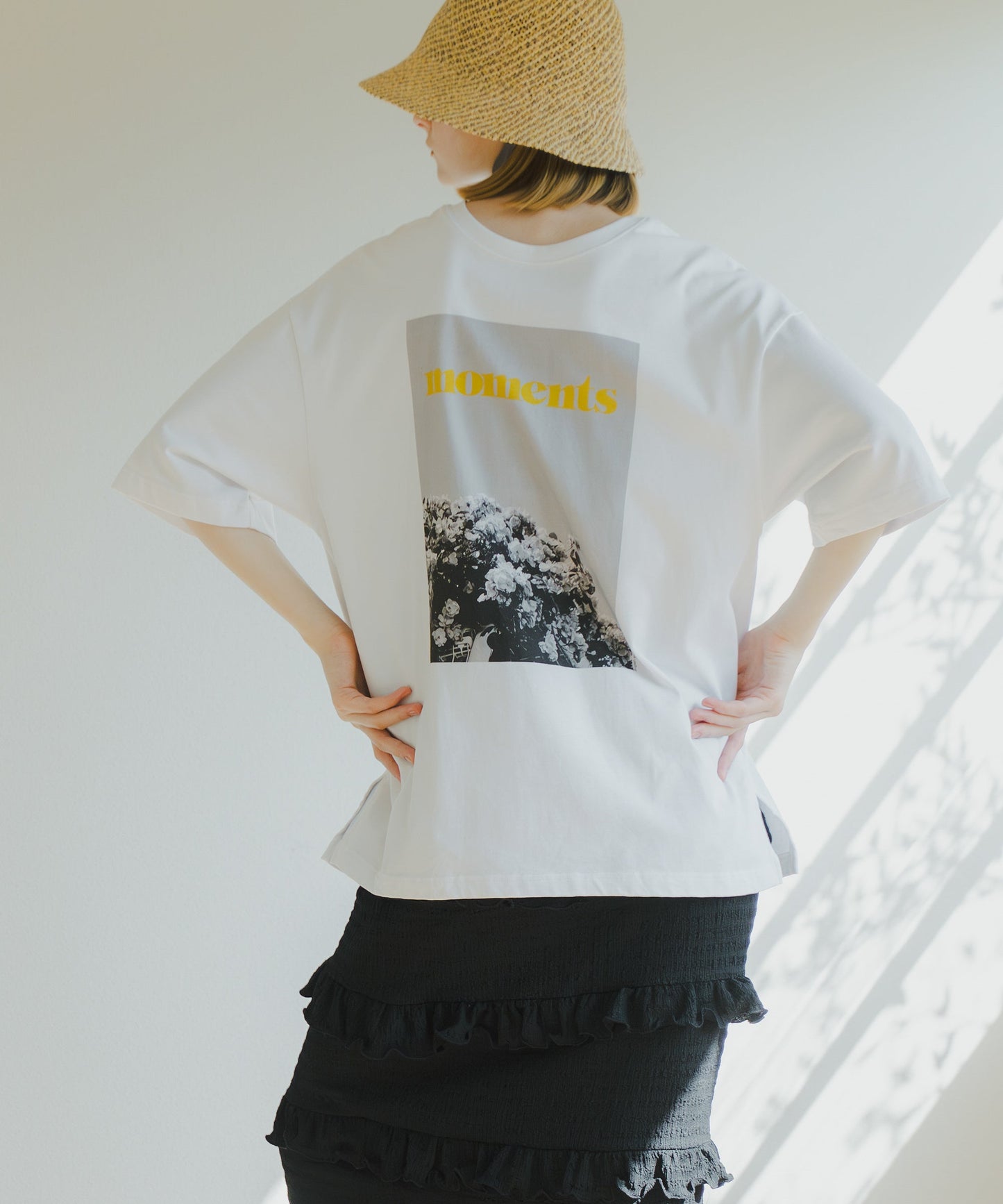 2WAY PRINT TEE MOMENT / WHT25HBL4064