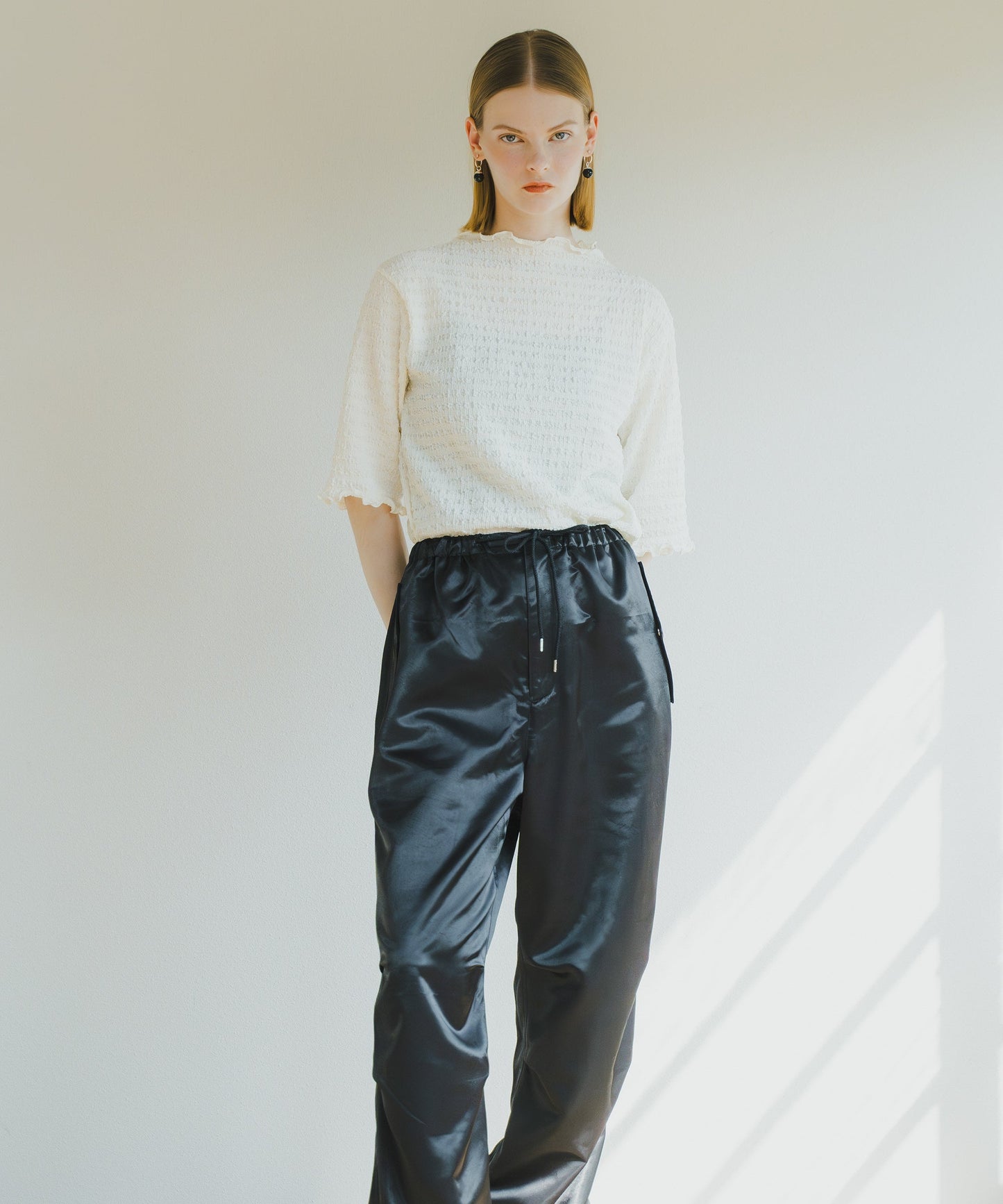 CRAPE STRETCH BLOUSE / WHT25HBL4070