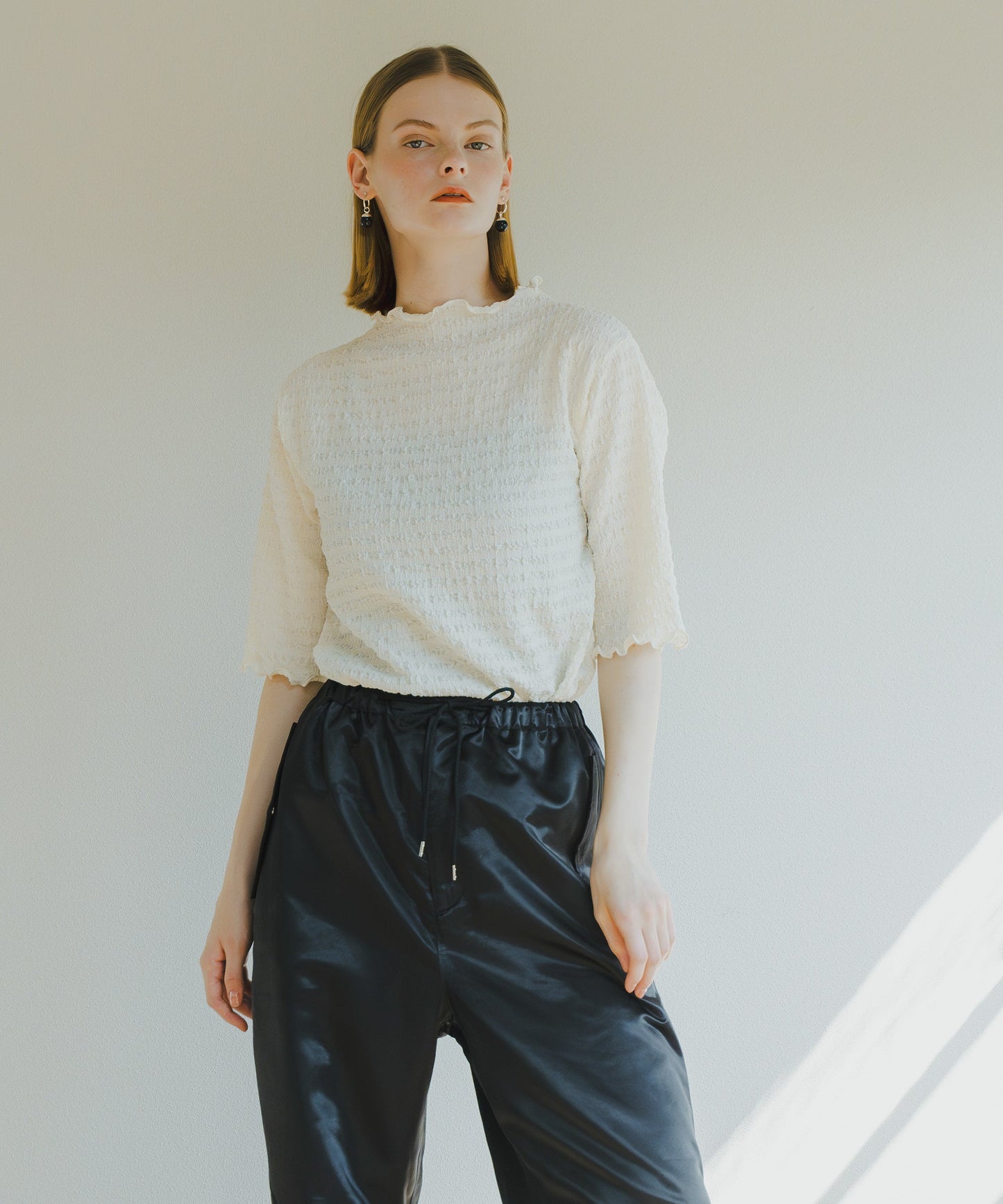 CRAPE STRETCH BLOUSE / WHT25HBL4070