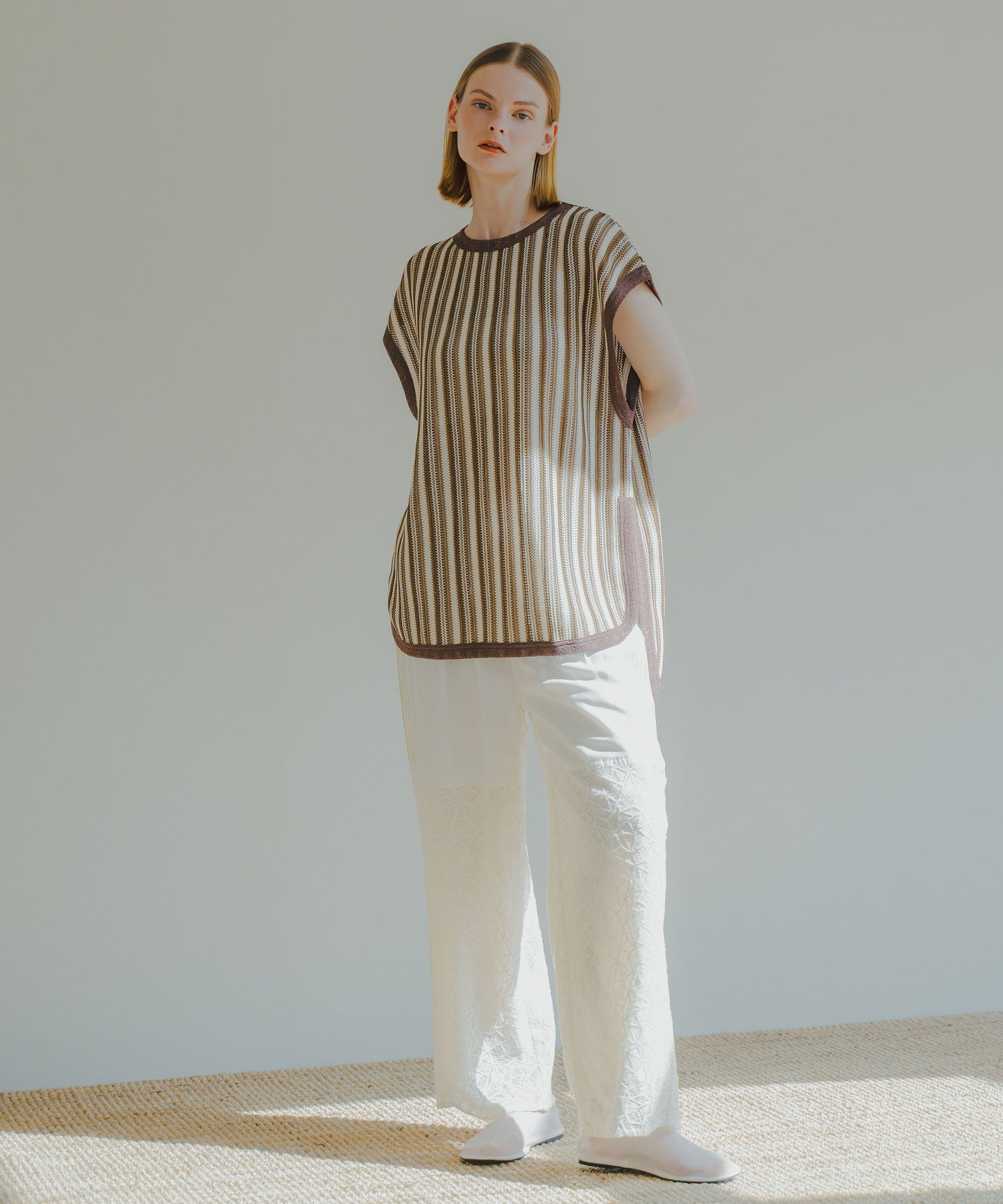 STRIPE OPEN WORK TOPS / WHT25HBL4072