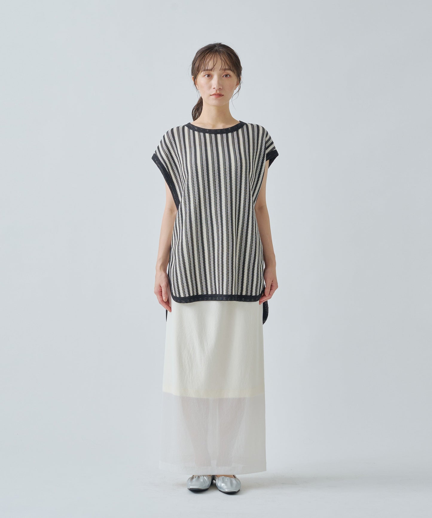STRIPE OPEN WORK TOPS / WHT25HBL4072