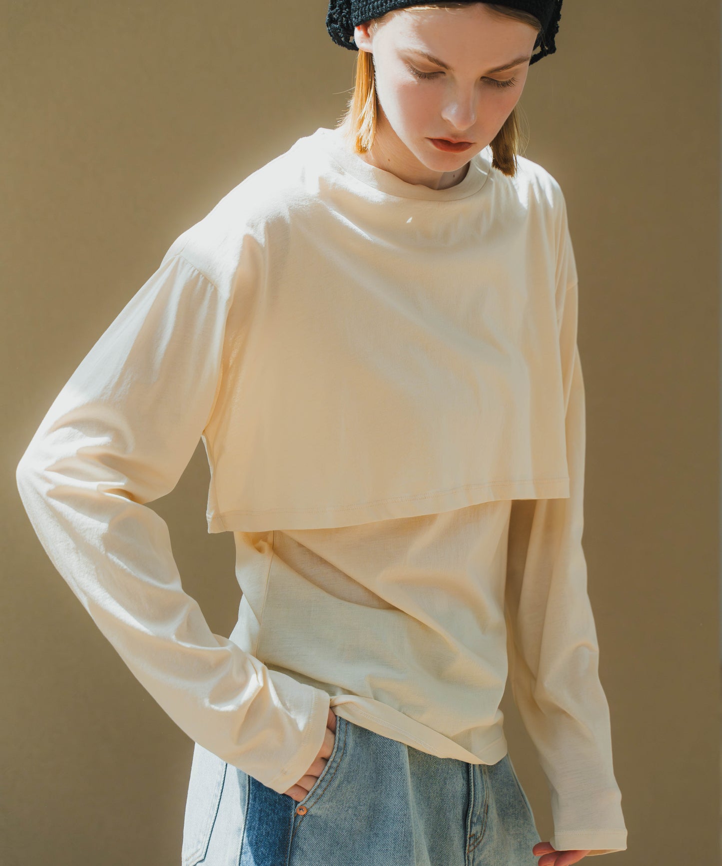 NO COLLAR GATHER BLOUSON / WHT25HJK4039