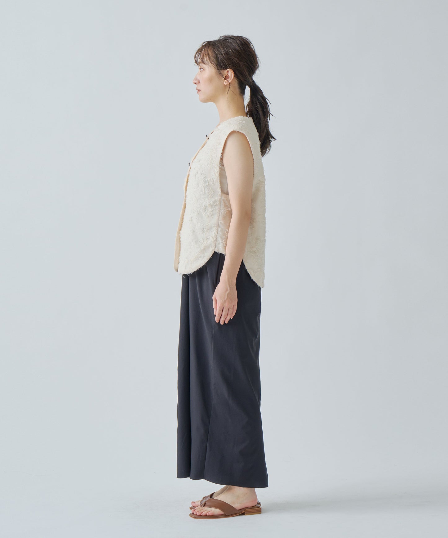 JACQUARD VEST / WHT25HJK4042