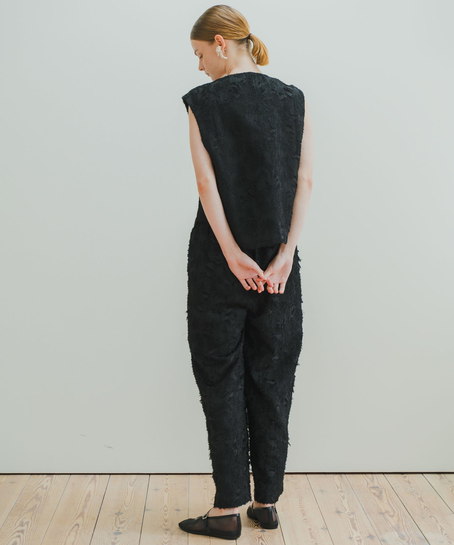 JACQUARD VEST / WHT25HJK4042