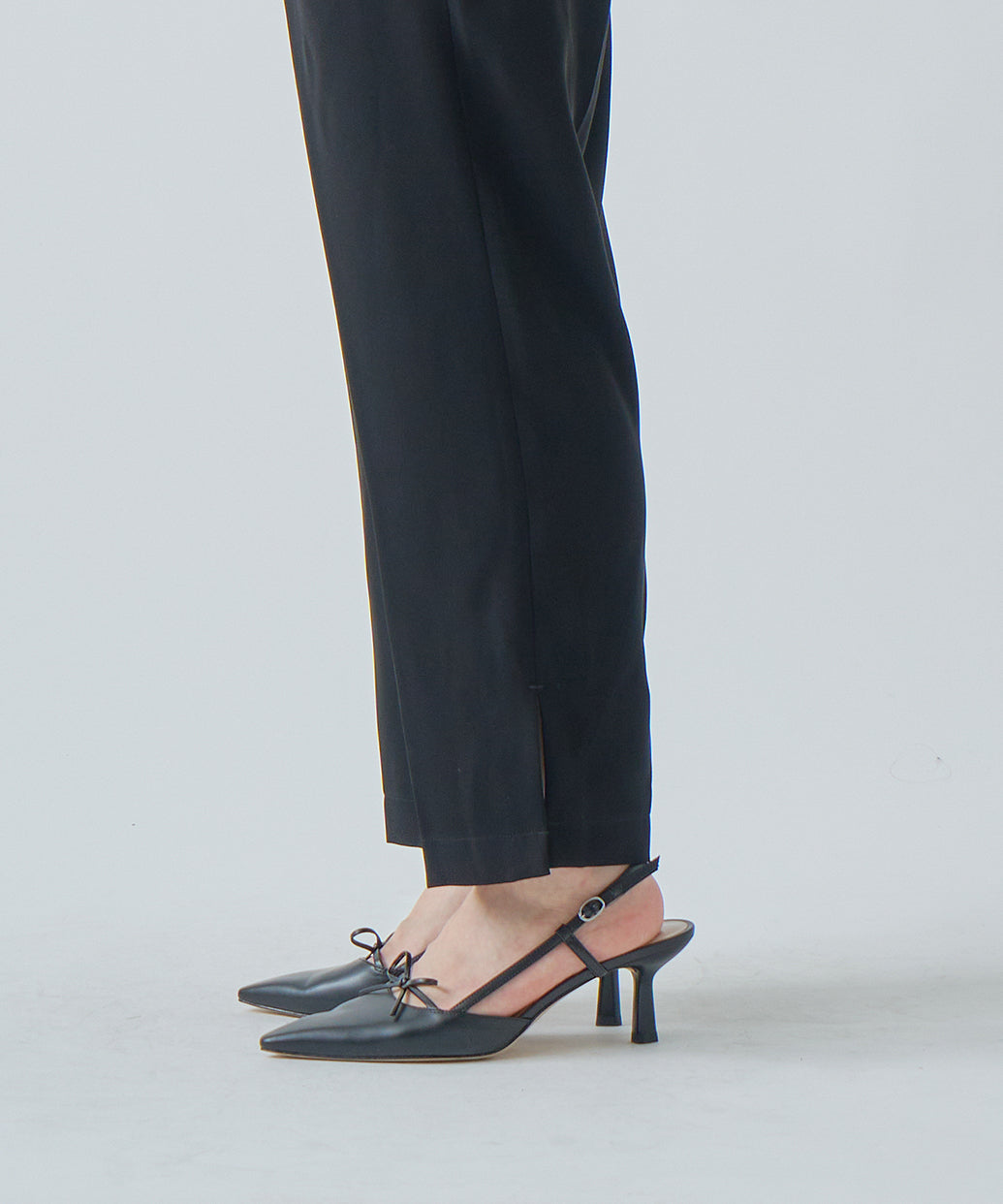 SIDE SLIT SLACKS / WHT25HPT4045
