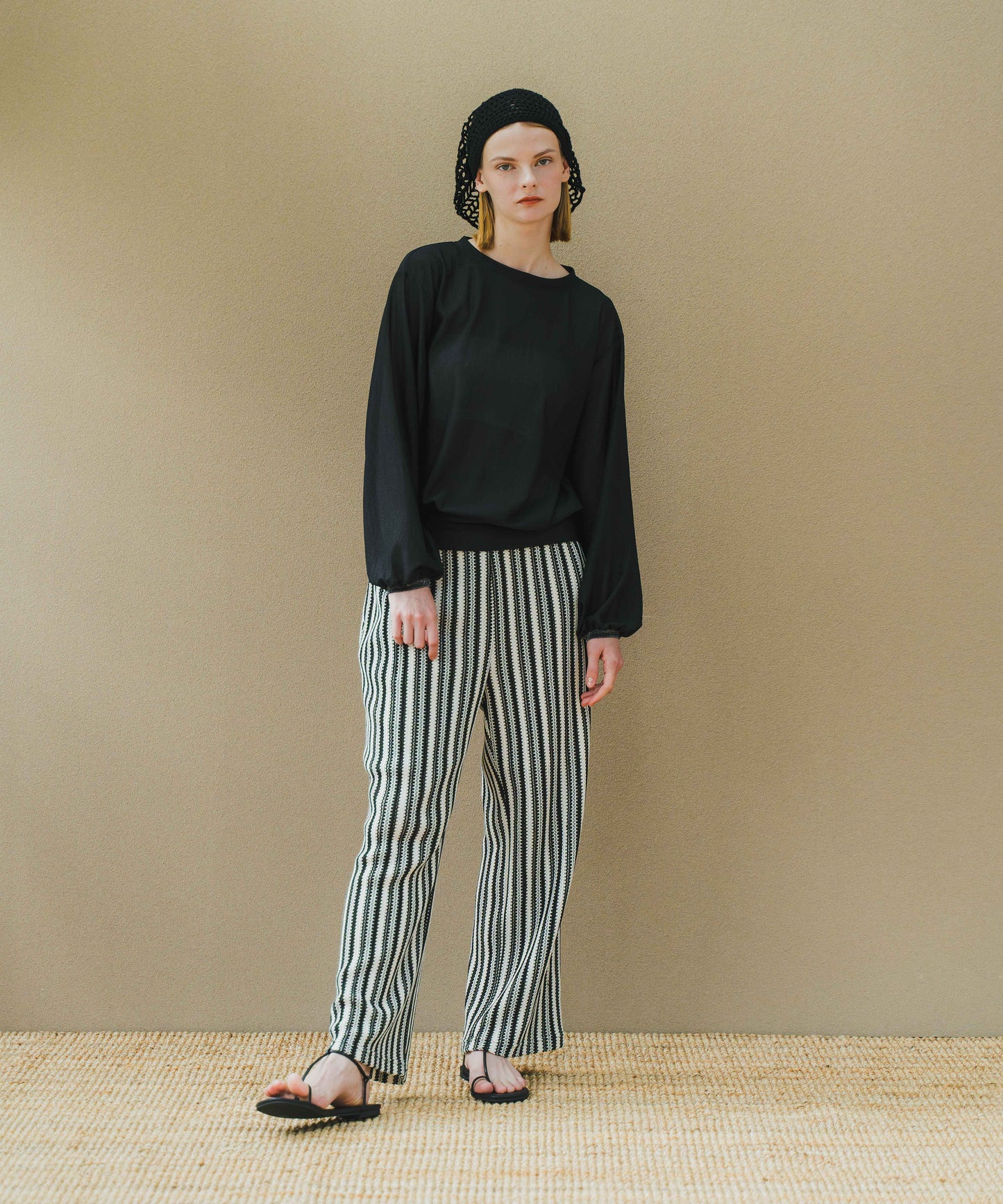 STRIPE OPEN WORK PANTS / WHT25HPT4052