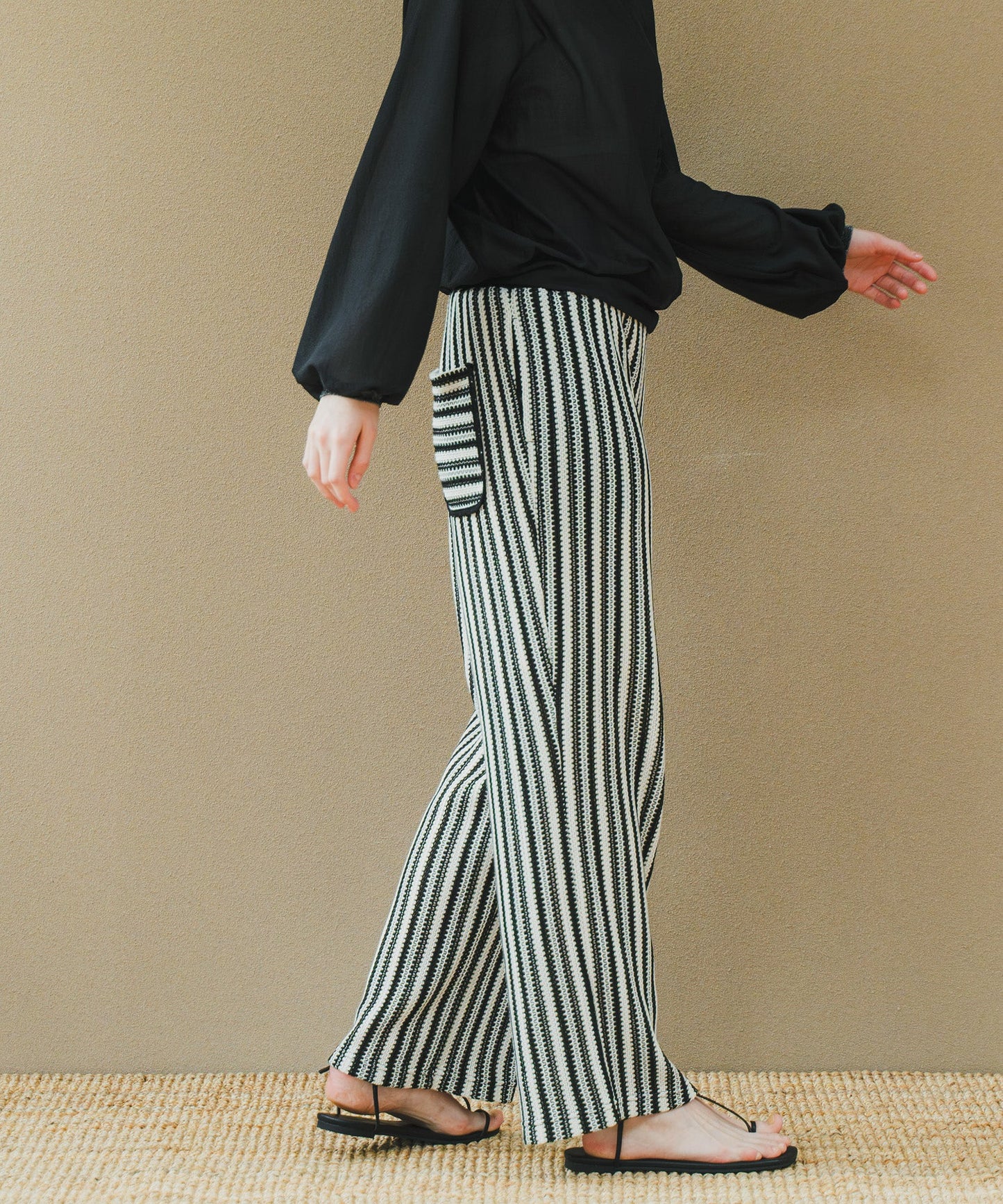 STRIPE OPEN WORK PANTS / WHT25HPT4052