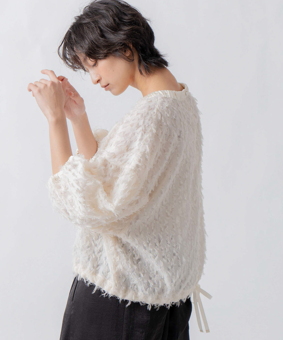 jacquard volume blouse / WHT24FBL4053