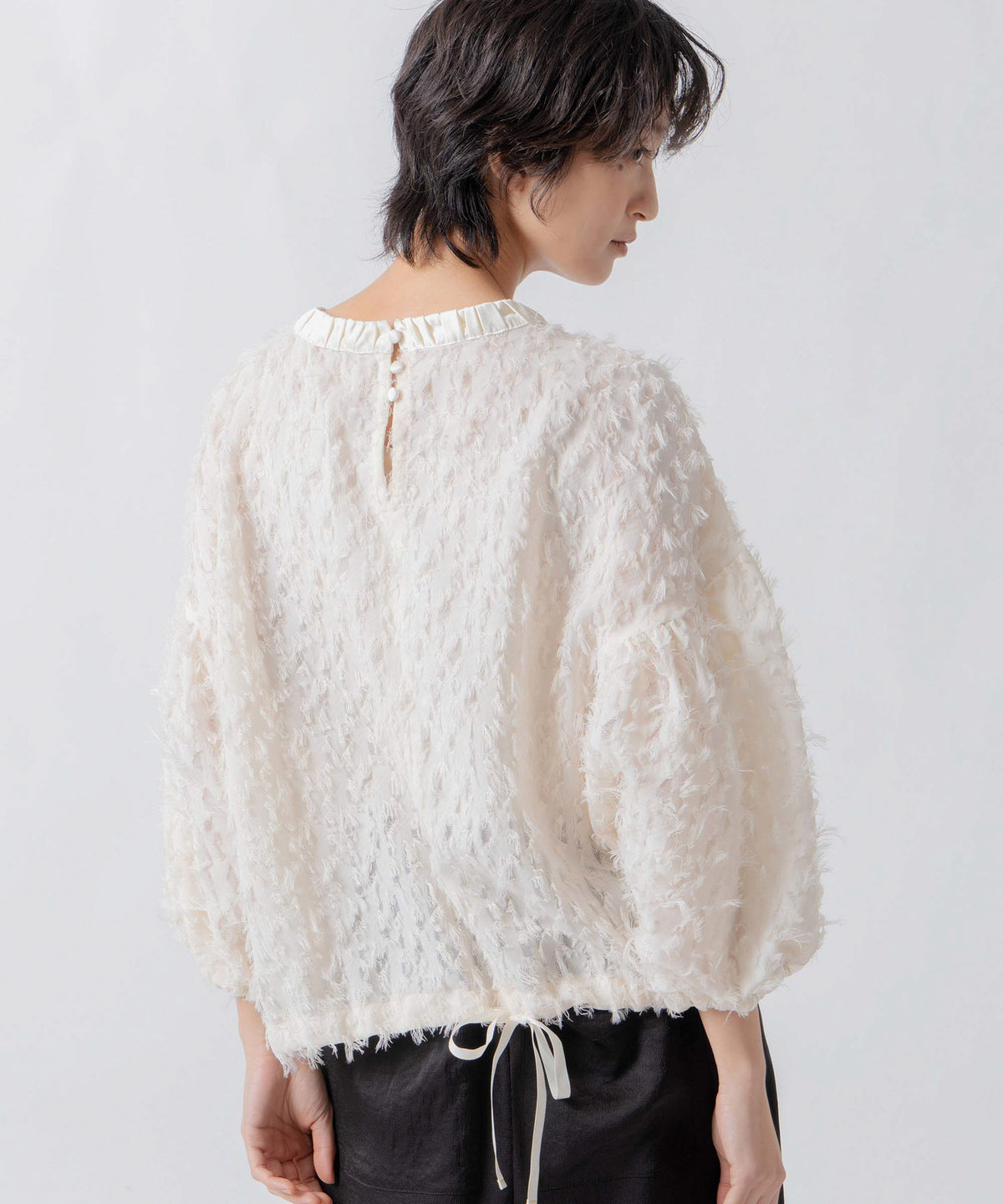 jacquard volume blouse / WHT24FBL4053