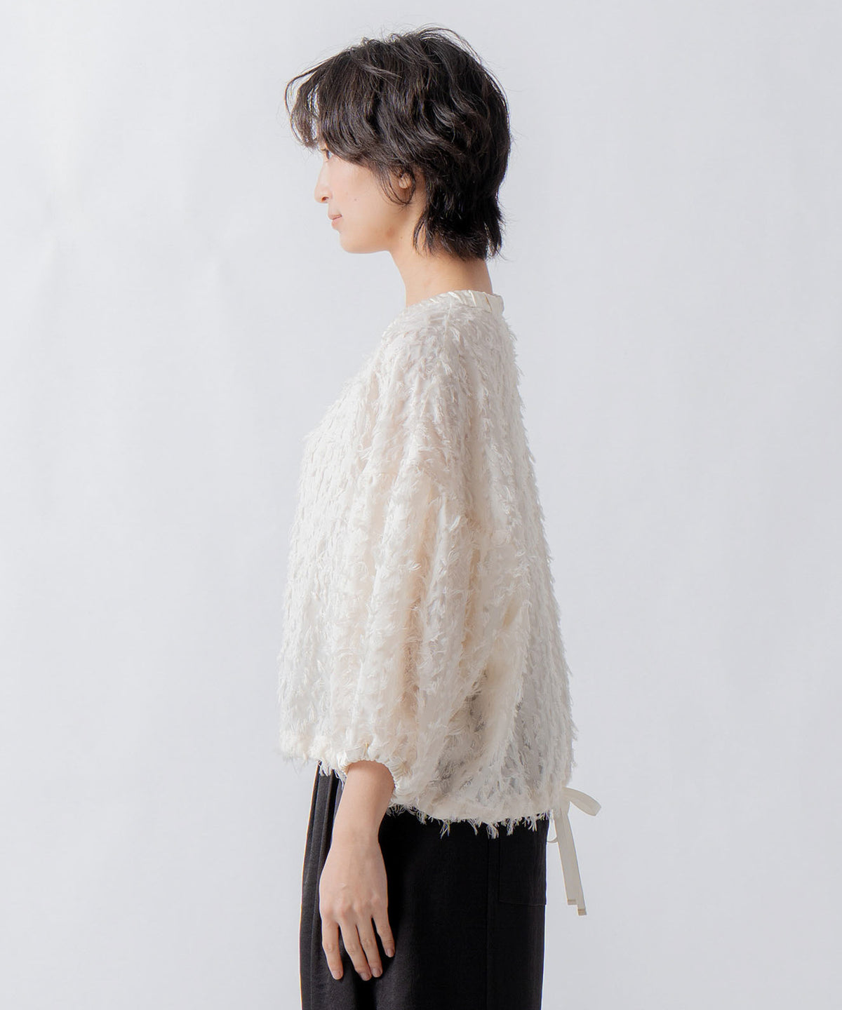 jacquard volume blouse / WHT24FBL4053
