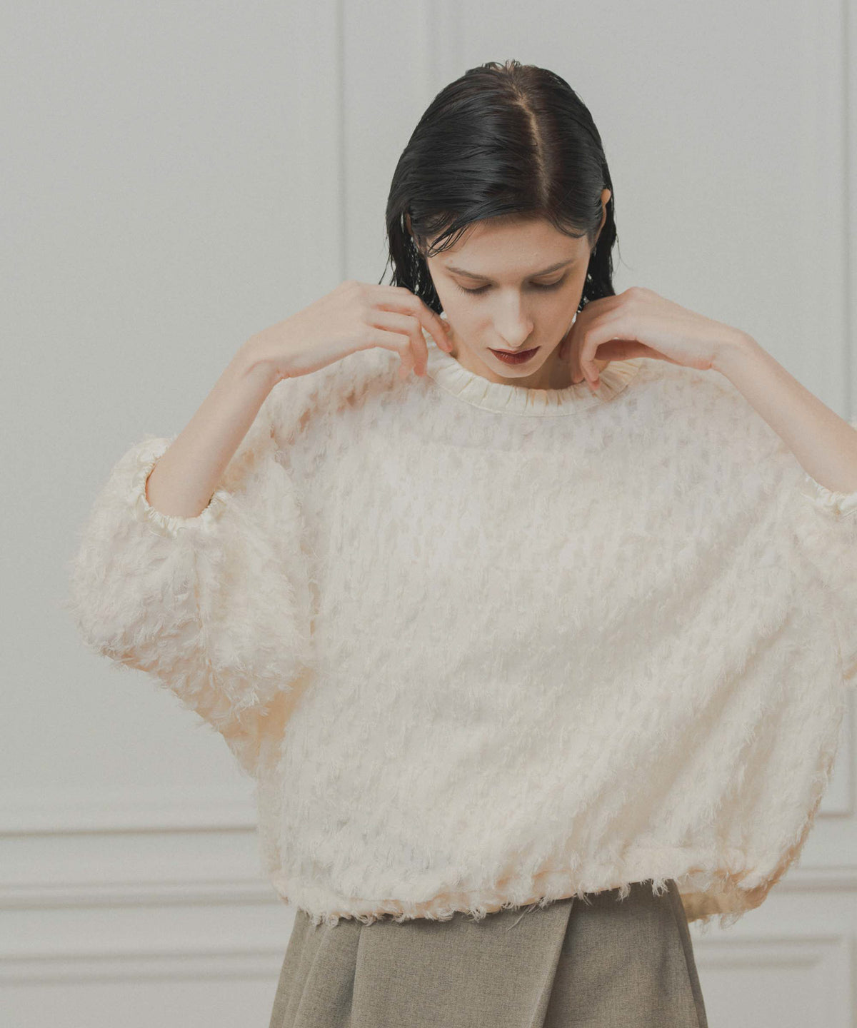 jacquard volume blouse / WHT24FBL4053