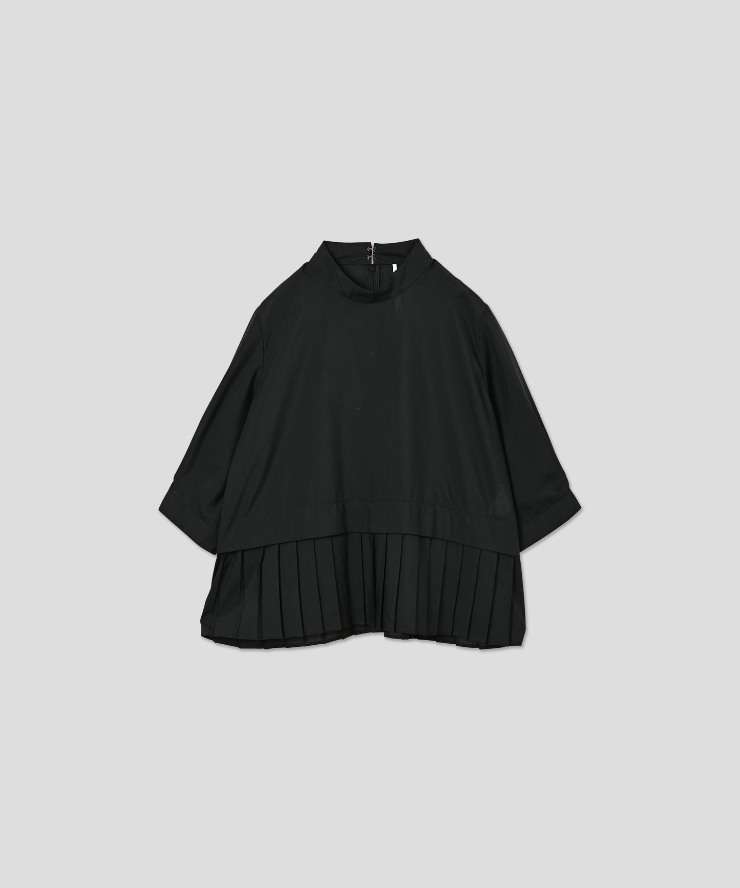hem pleats blouse / WHT21FBL4004