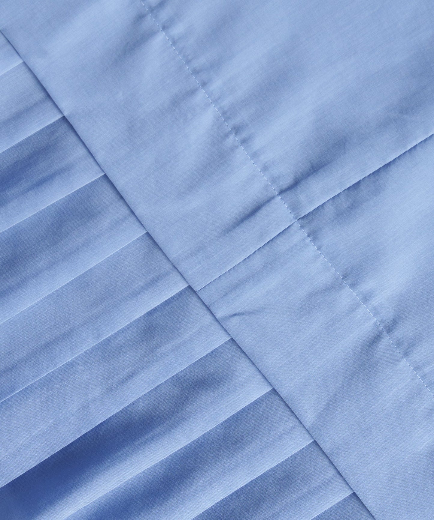 hem pleats blouse / WHT21FBL4004