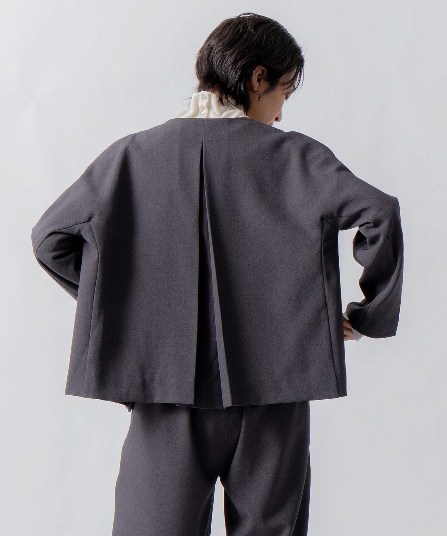 no collar jacket / WHT23HJK4021