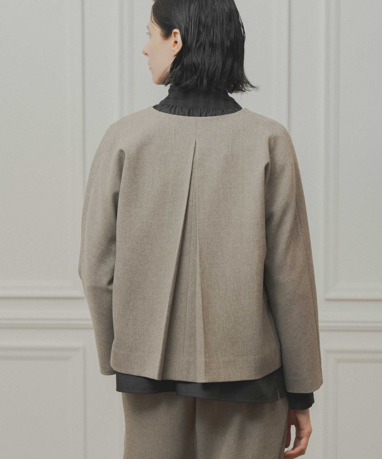 no collar jacket / WHT23HJK4021