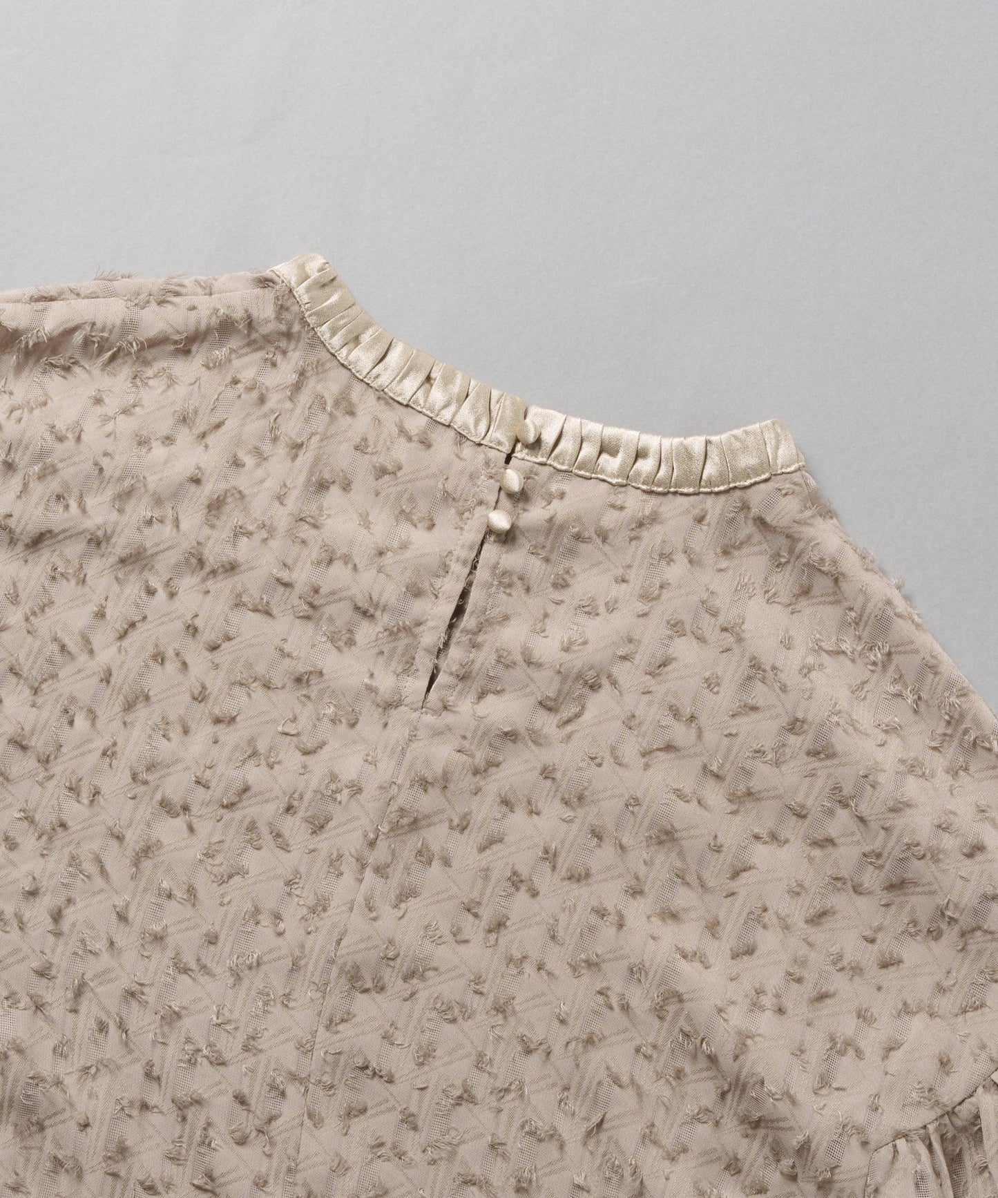 jacquard volume blouse / WHT24FBL4053