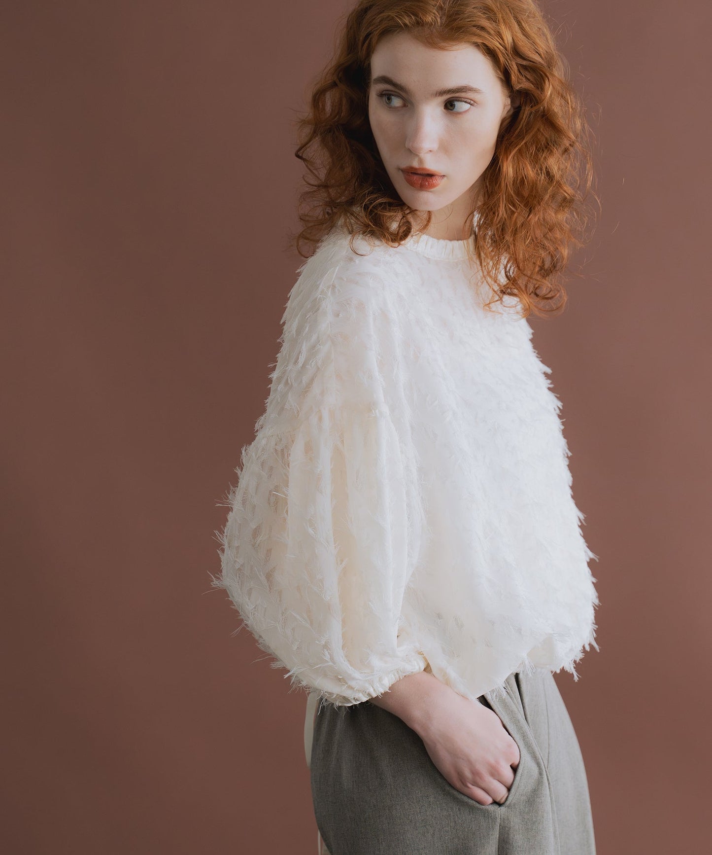 jacquard volume blouse / WHT24FBL4053