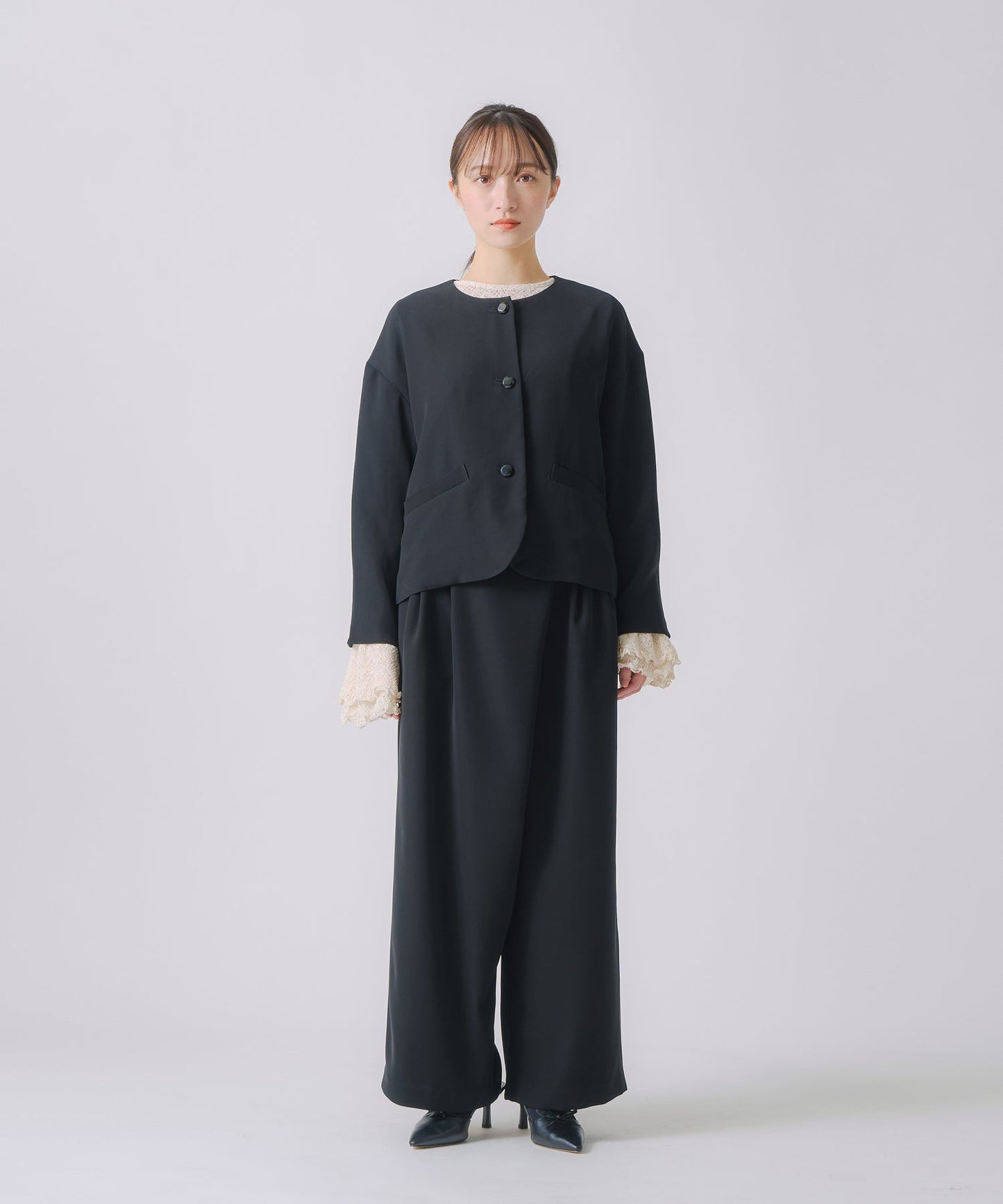 no collar button jacket / WHT24FJK4035