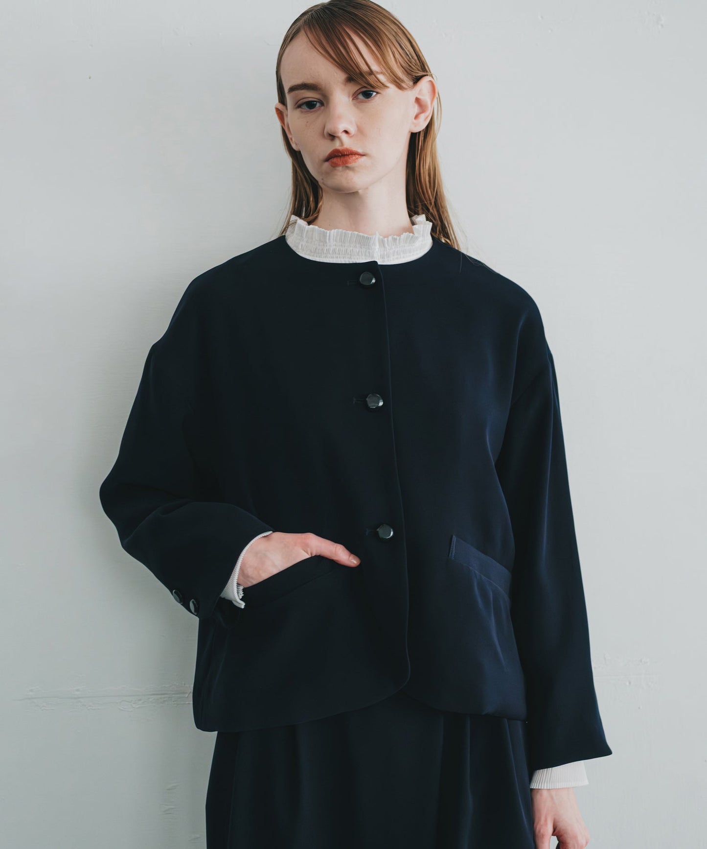 no collar button jacket / WHT24FJK4035