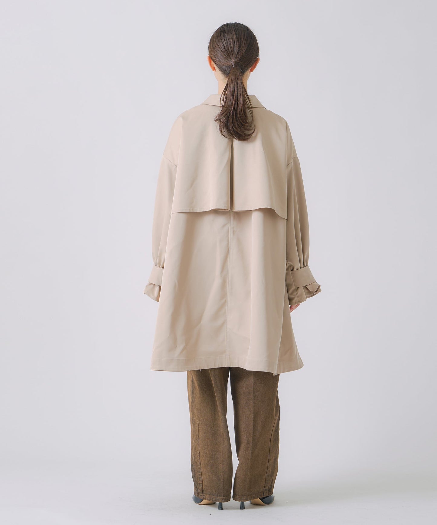 tent layered coat / WHT25FJK4050