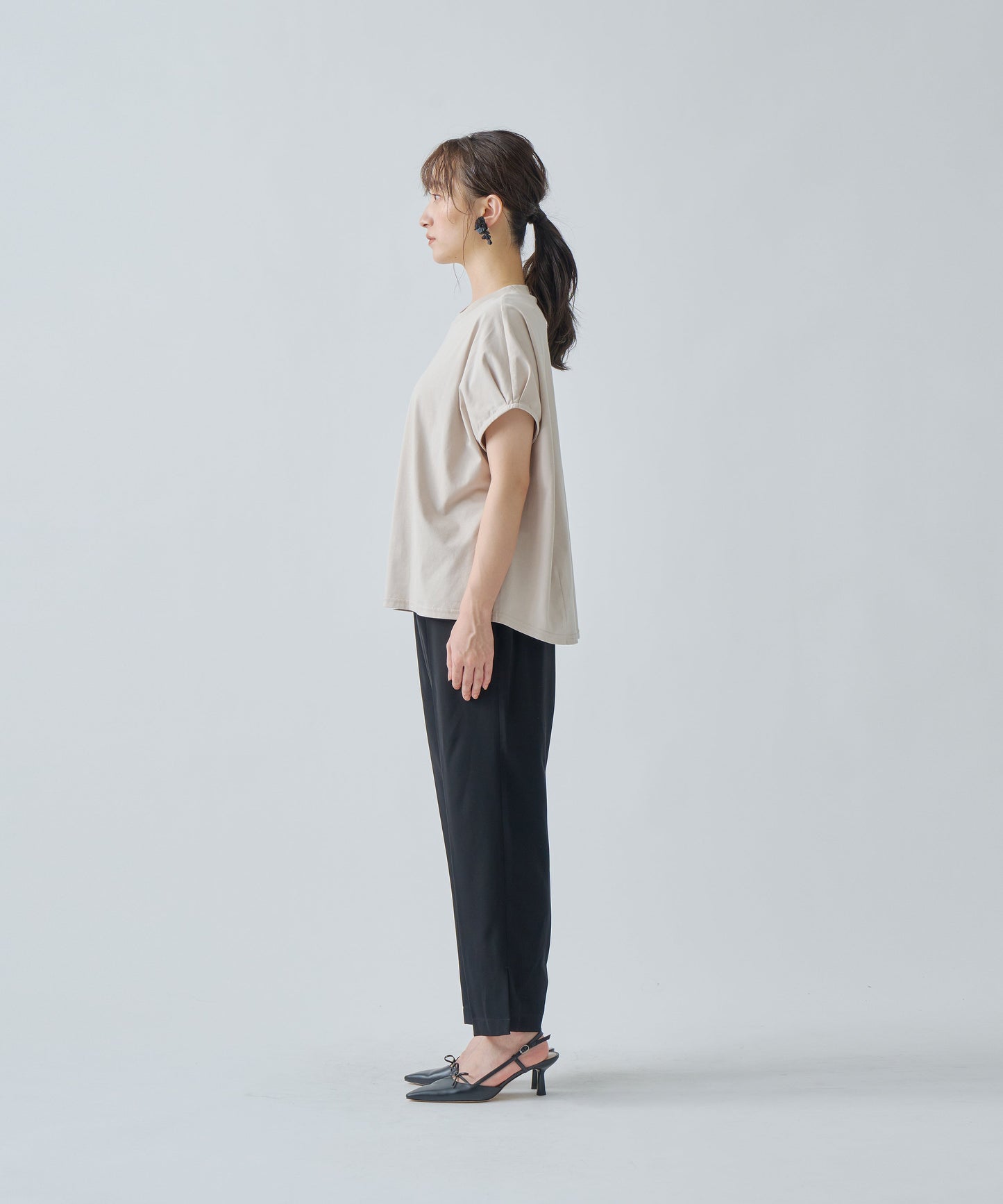 drop french sleeve tee / WHT25HBL4071