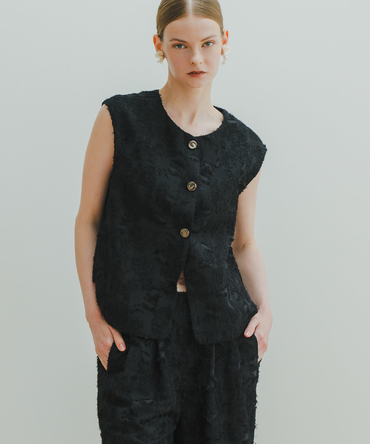 JACQUARD VEST / WHT25HJK4042