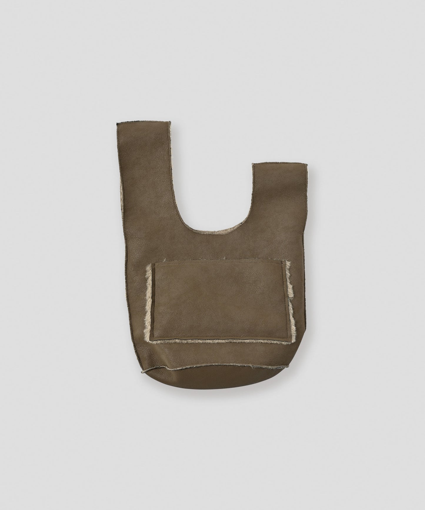 reversible boa bag / WHT26FAC4018