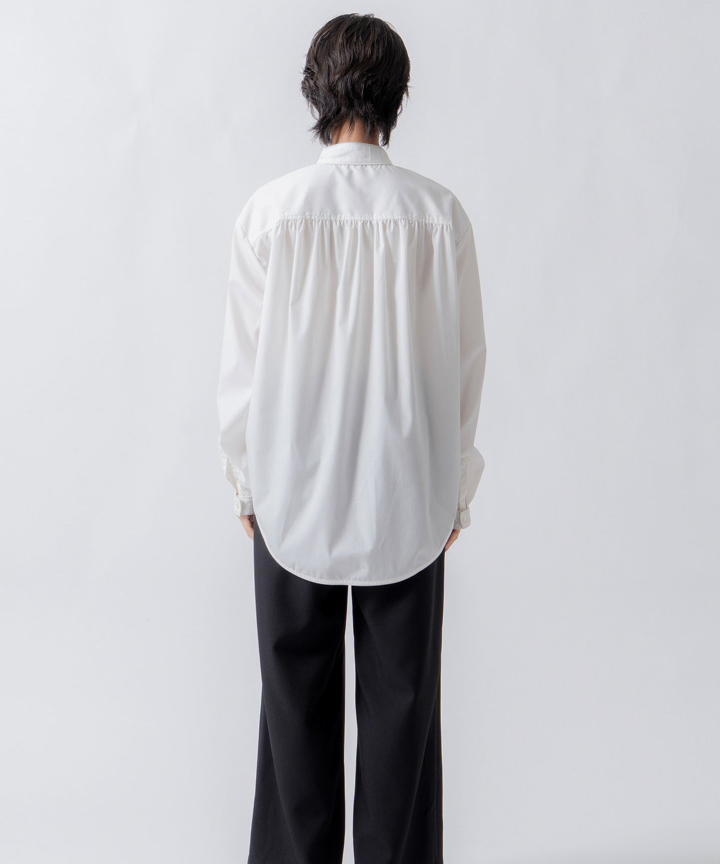 standcollar embroidery blouse / WHT26FBL4098