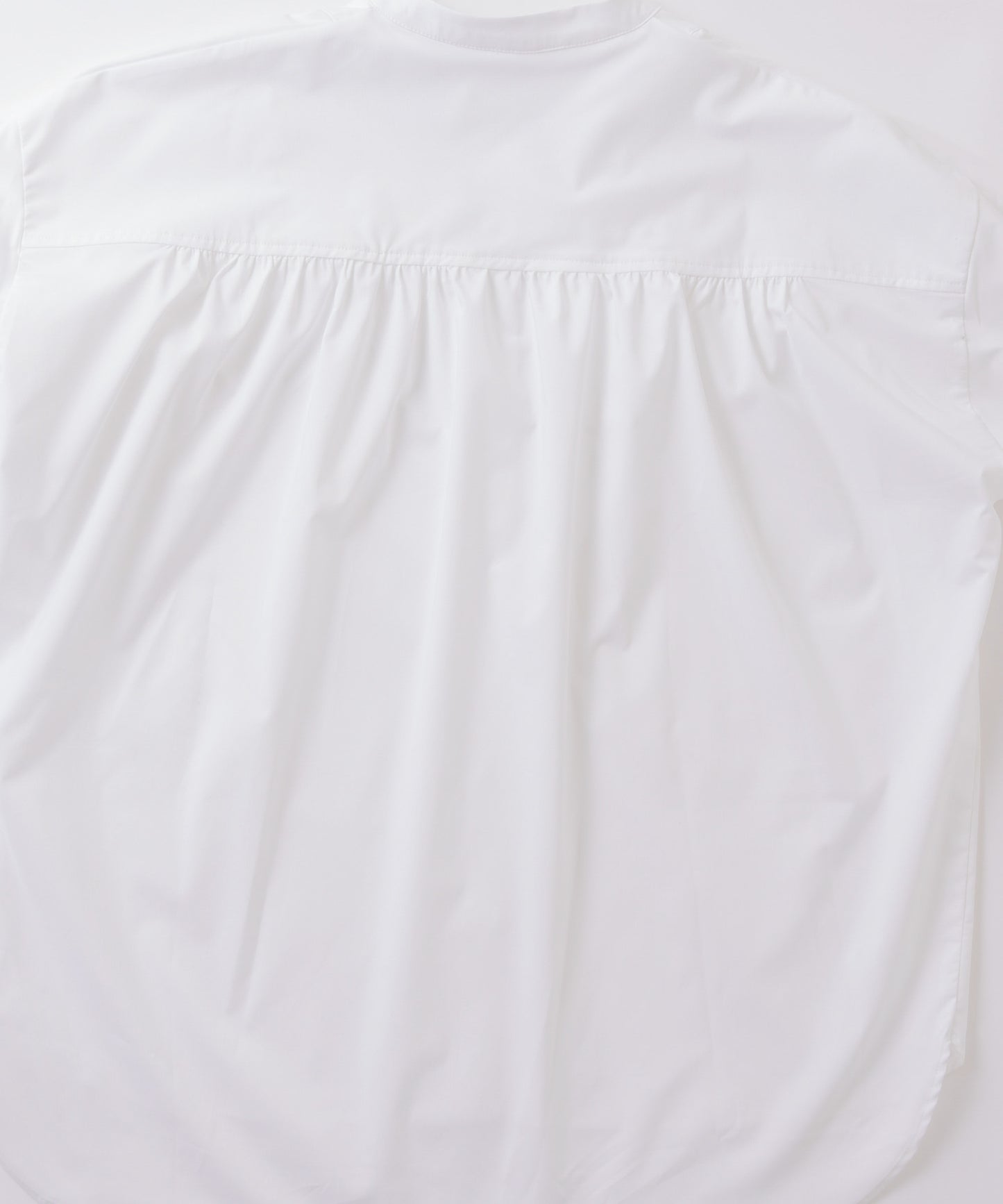 curve frill blouse / WHT26FBL4100
