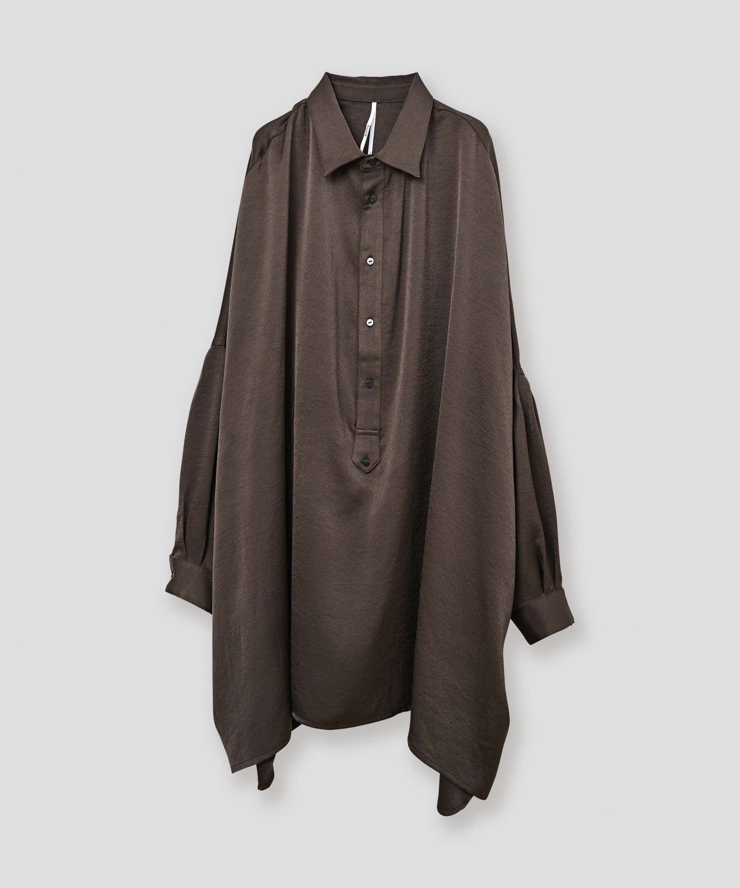 wide satin shirt / WHT26FBL4104