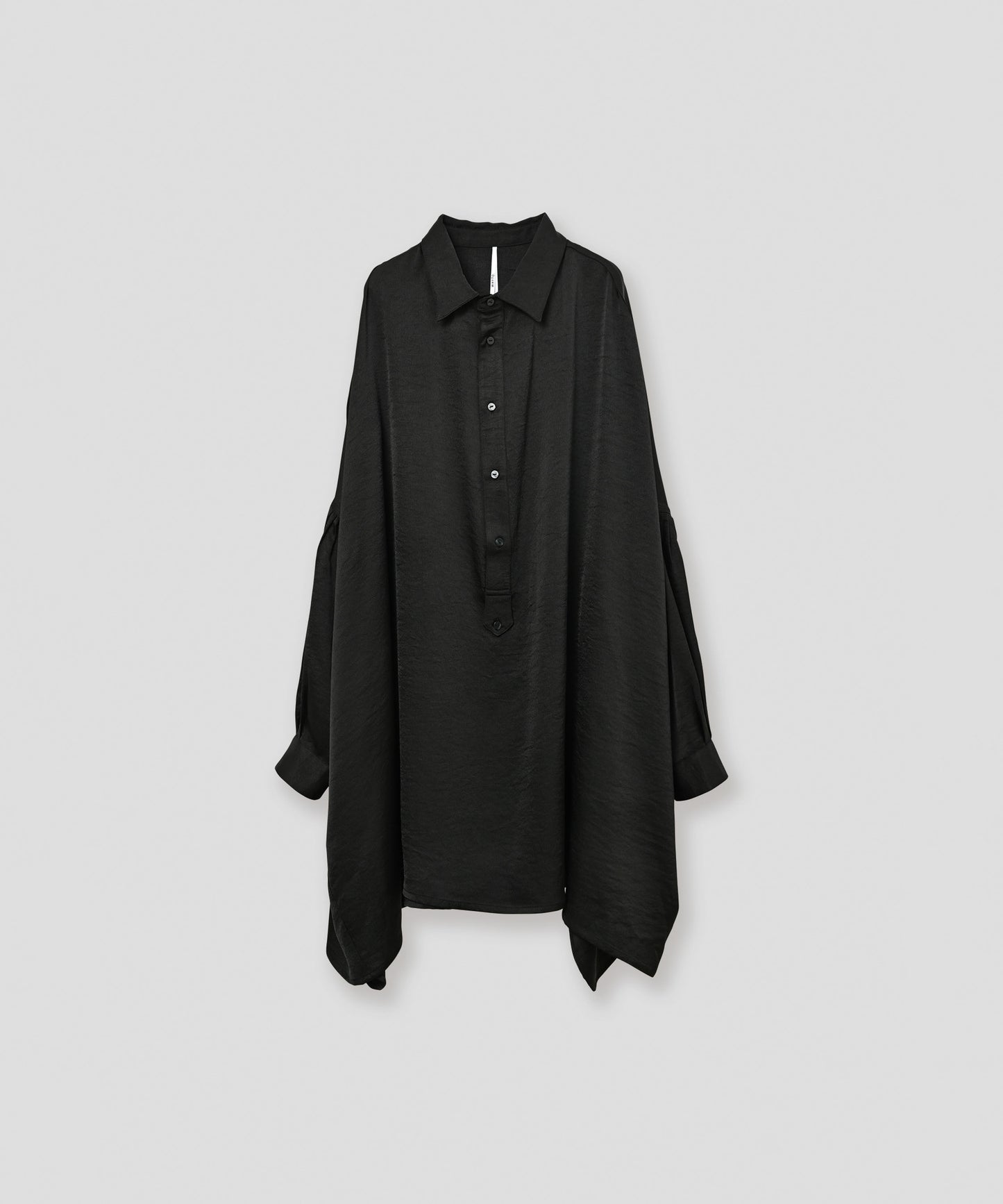 wide satin shirt / WHT26FBL4104