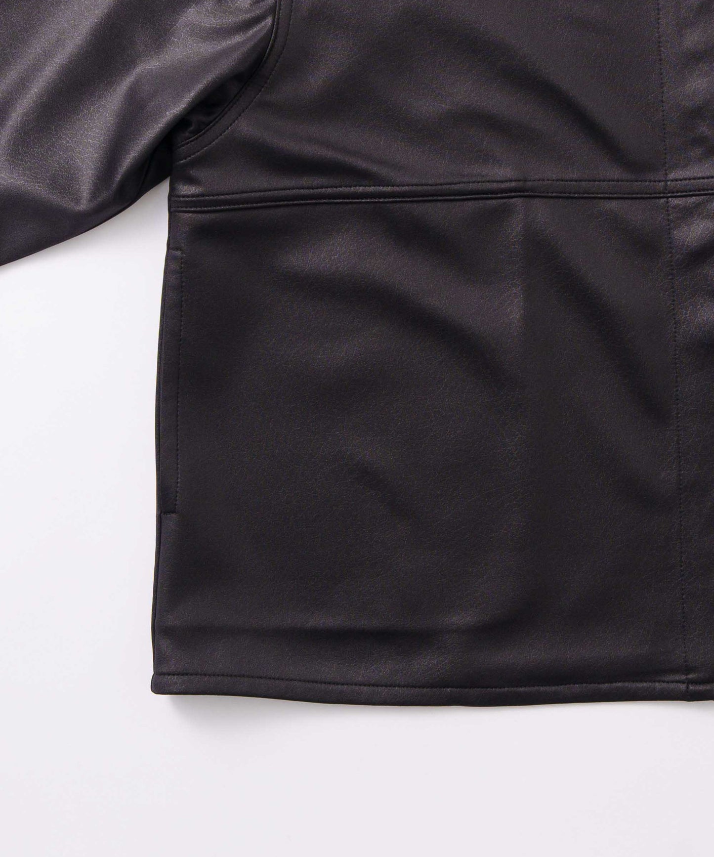 leather like shirt jacket / WHT26FBL4106
