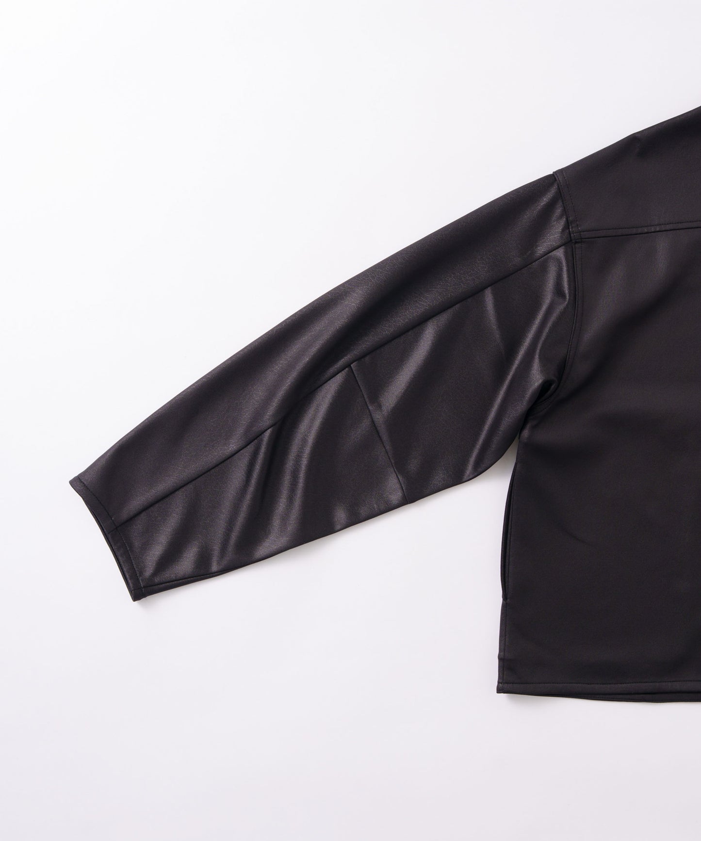 leather like shirt jacket / WHT26FBL4106