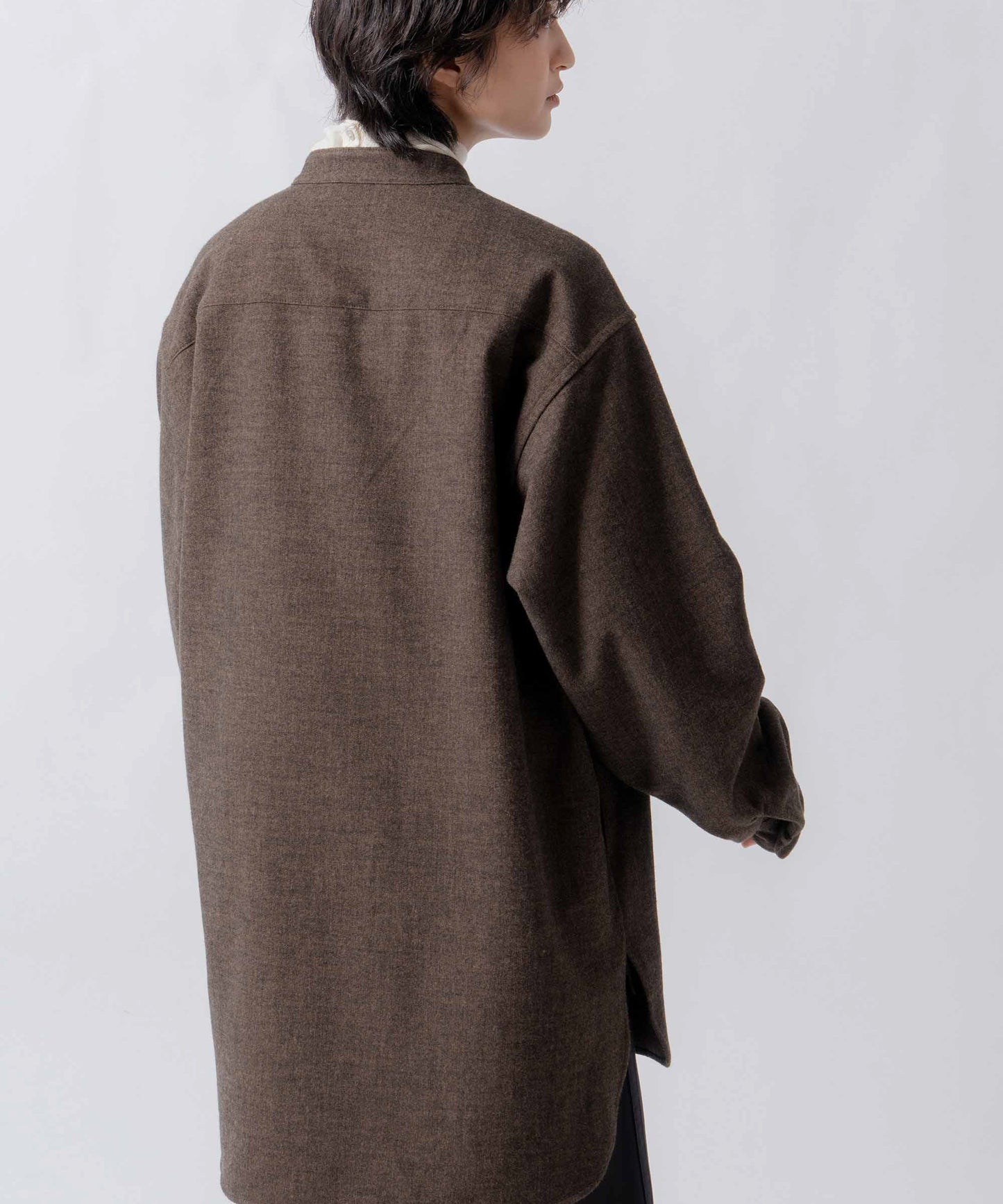 band collar shirt / WHT26FBL4107