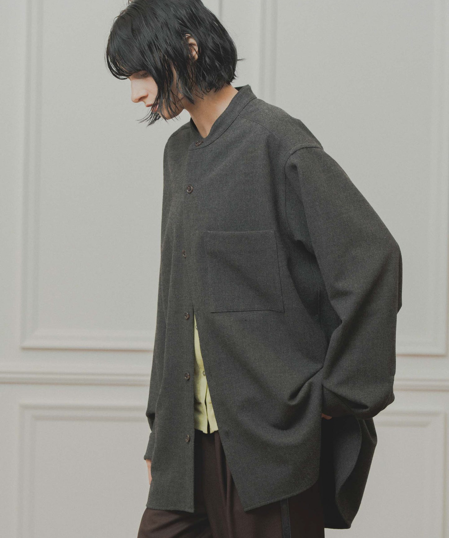 band collar shirt / WHT26FBL4107