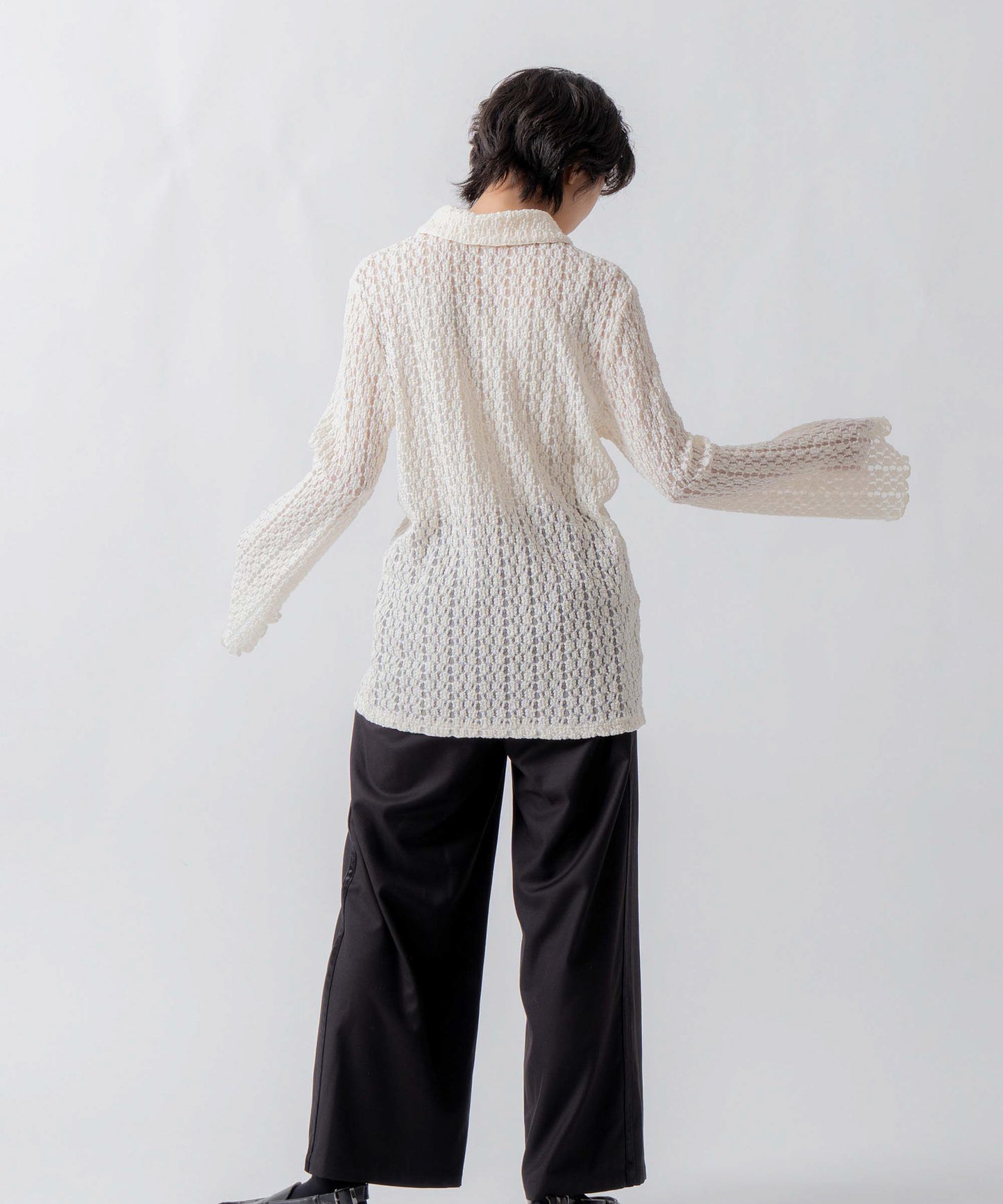 lace button shirt / WHT26FBL4108