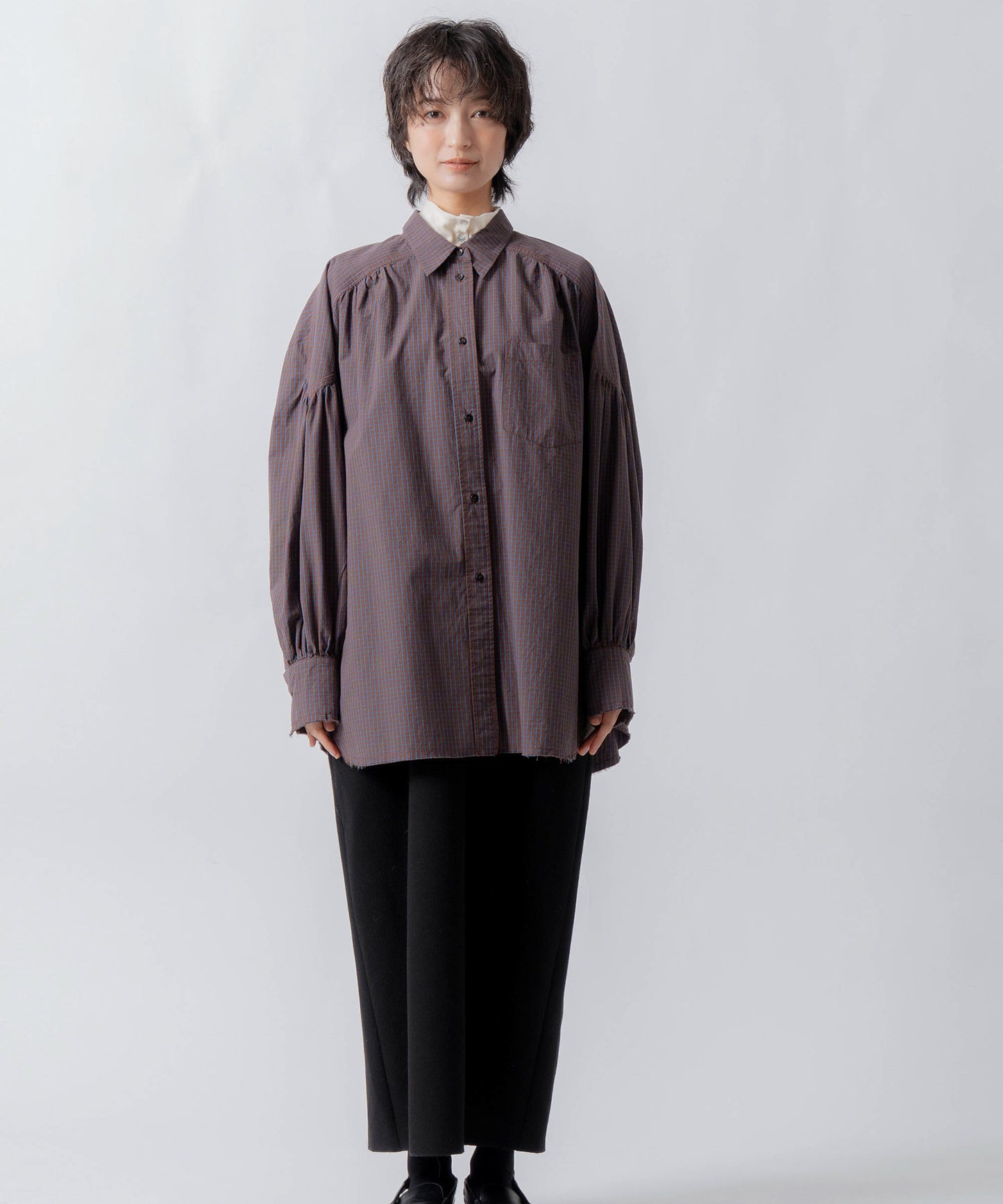 check pattern volume blouse / WHT26FBL4111
