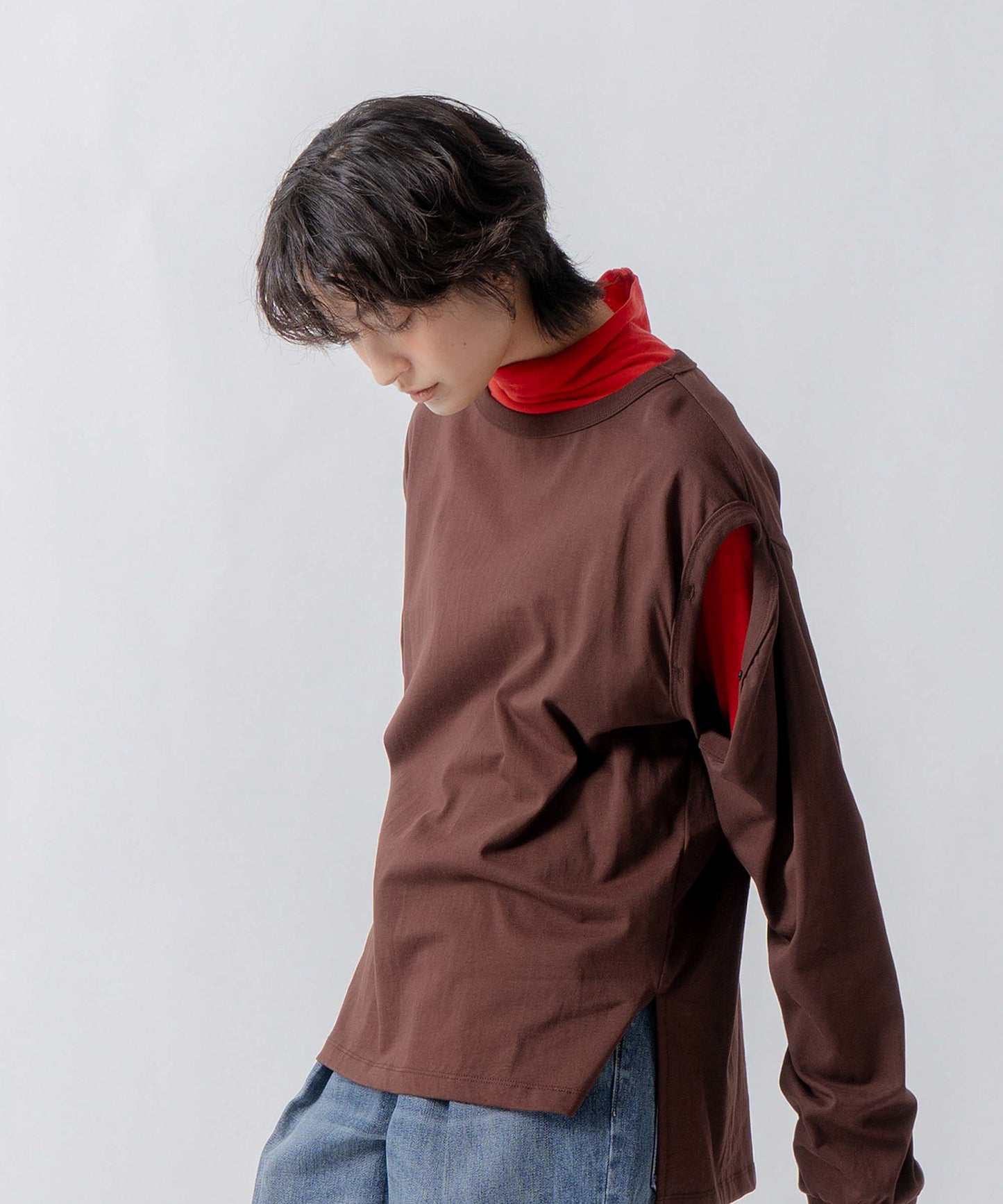 shoulder slit tops / WHT26FCS4019