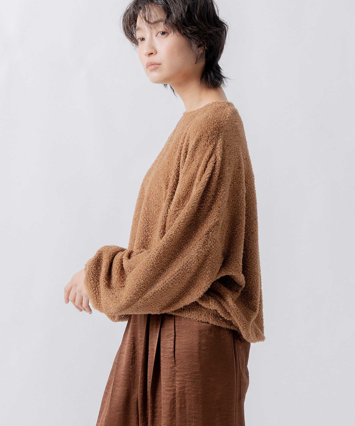 glitter shaggy sweat / WHT26FCS4020