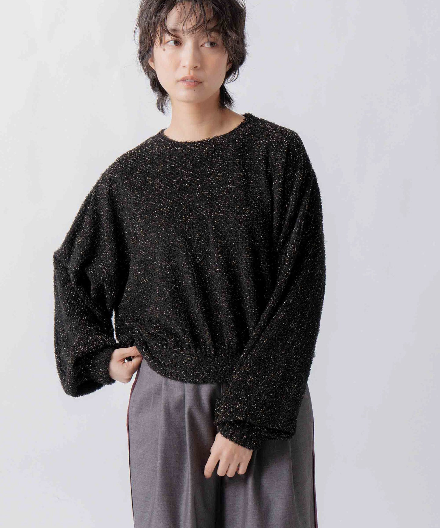 glitter shaggy sweat / WHT26FCS4020