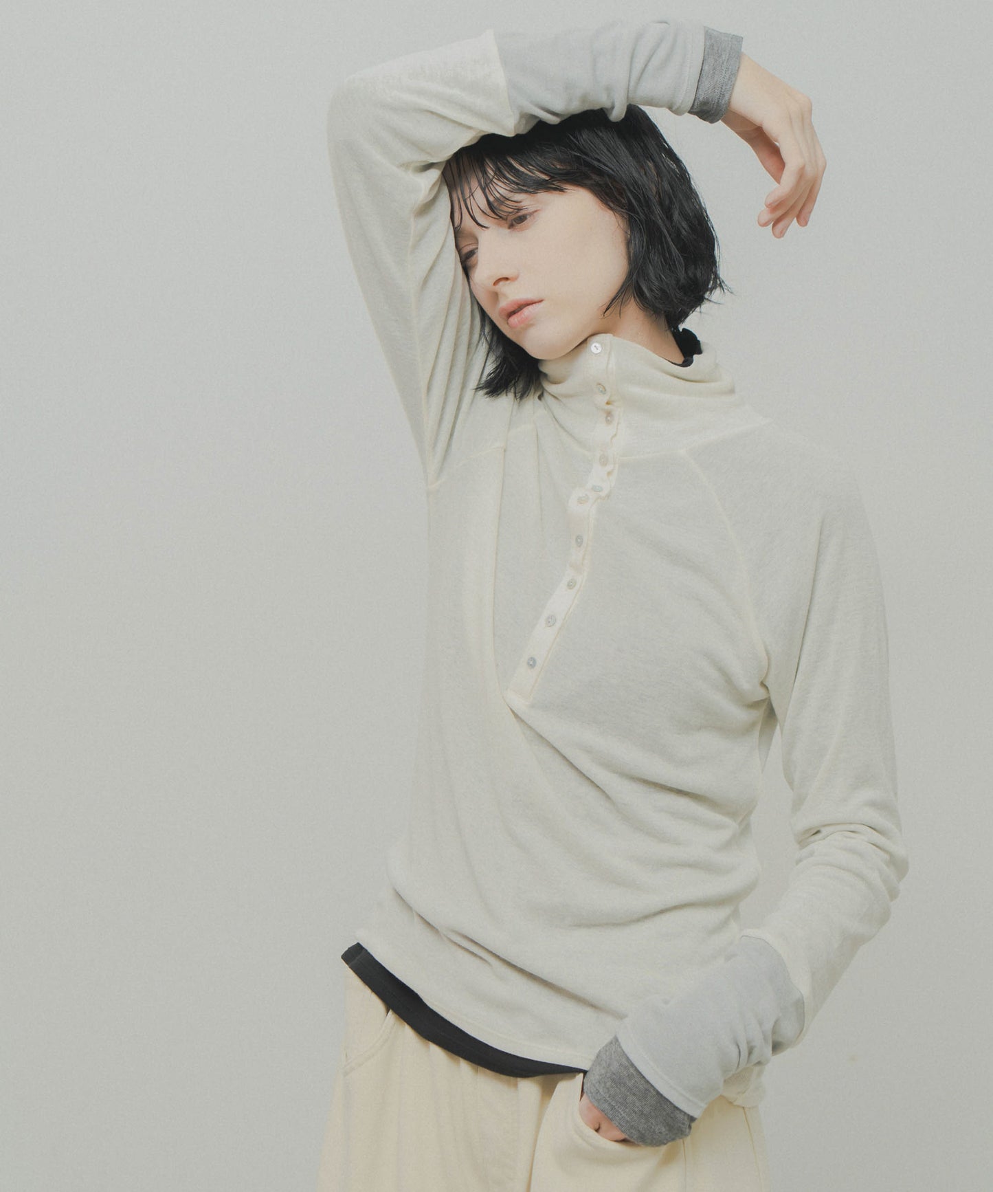 front button turtleneck / WHT26FCS4021