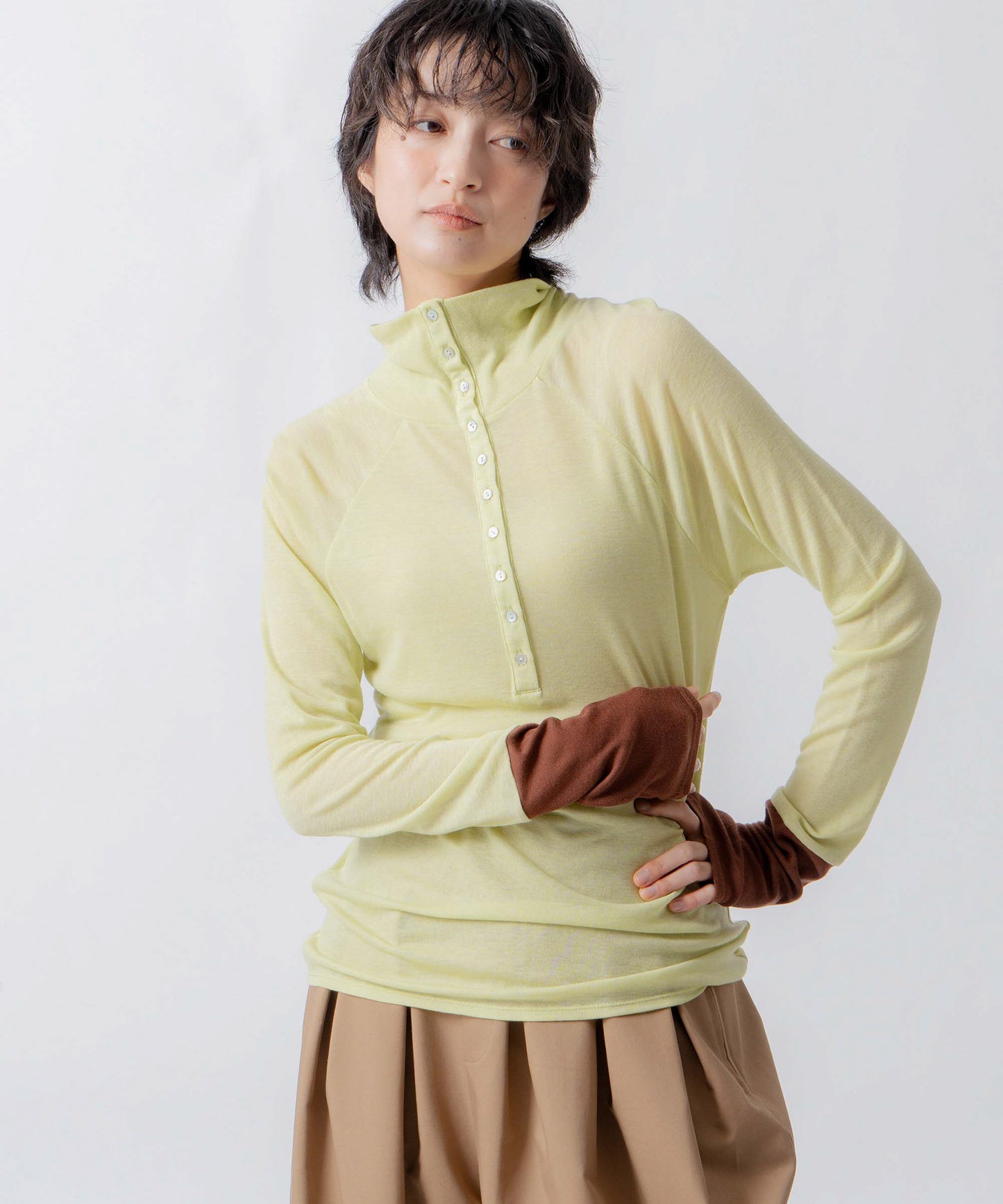 front button turtleneck / WHT26FCS4021