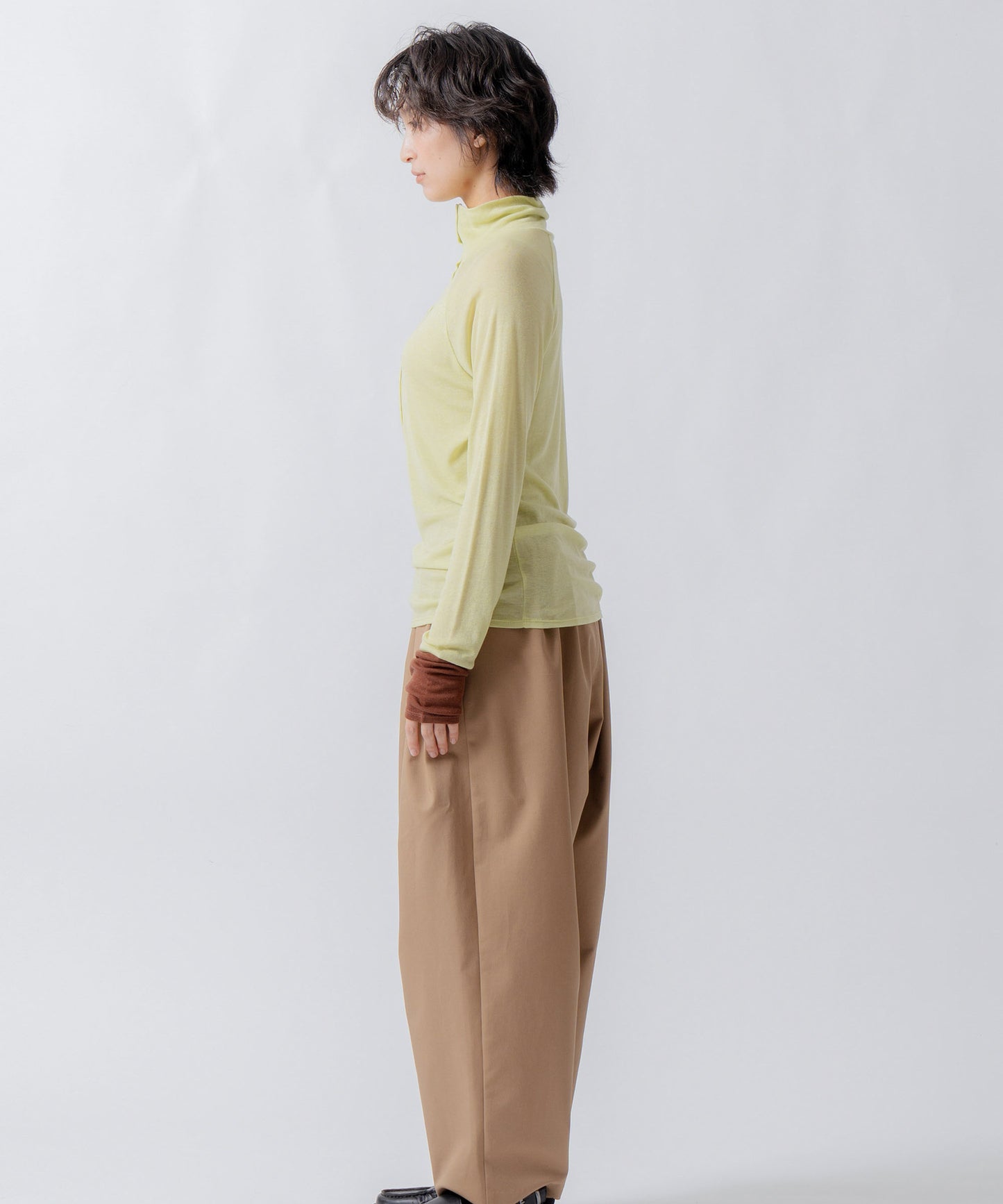 front button turtleneck / WHT26FCS4021