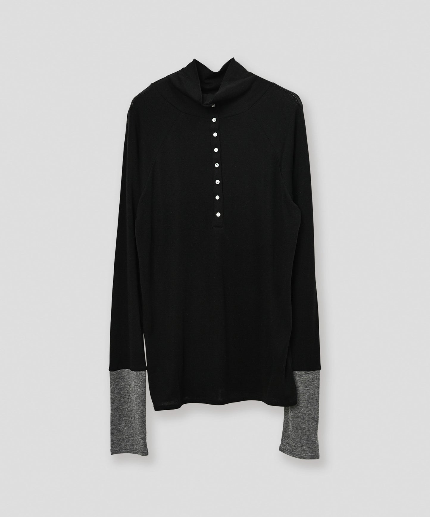 front button turtleneck / WHT26FCS4021