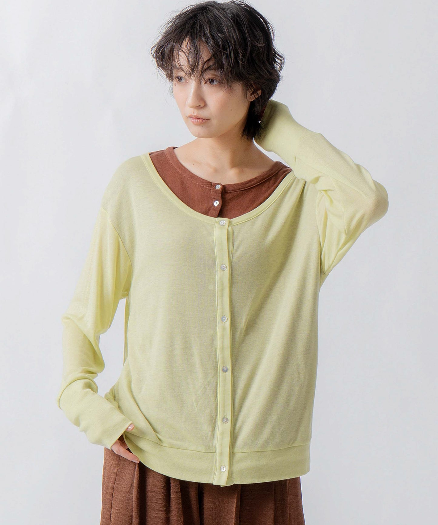 layered design cardigan / WHT26FCS4022