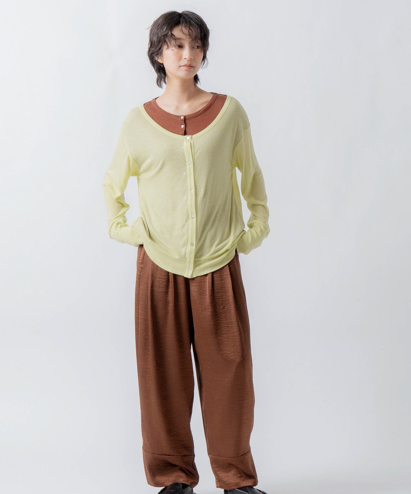 layered design cardigan / WHT26FCS4022