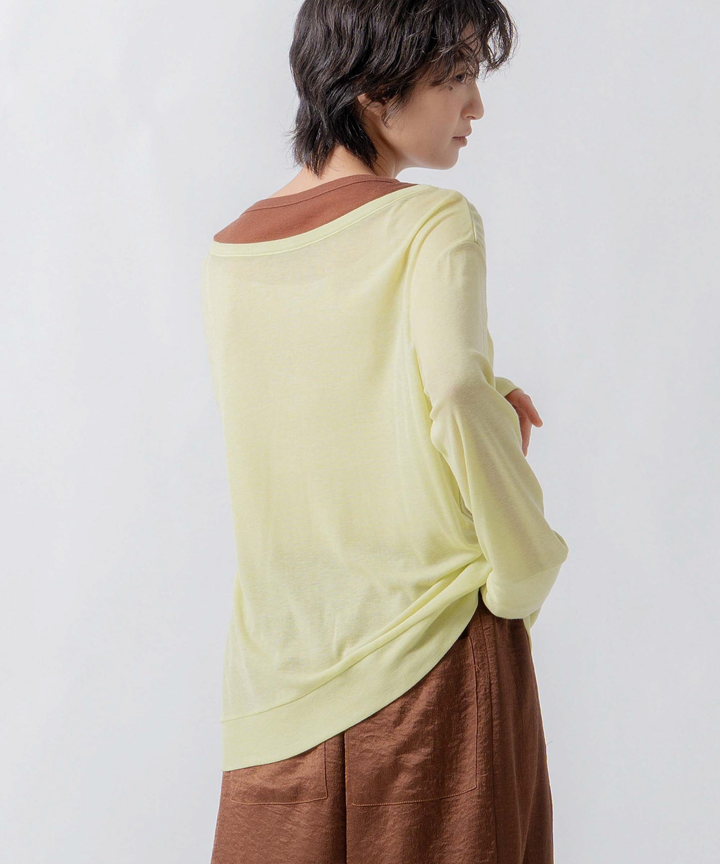 layered design cardigan / WHT26FCS4022